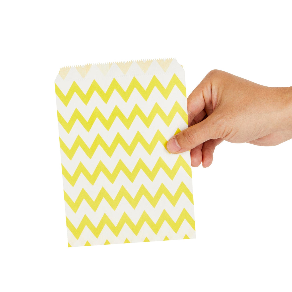 Bag Tek Rectangle Yellow Paper Bag - Zig Zags - 7" x 5" - 100 count box