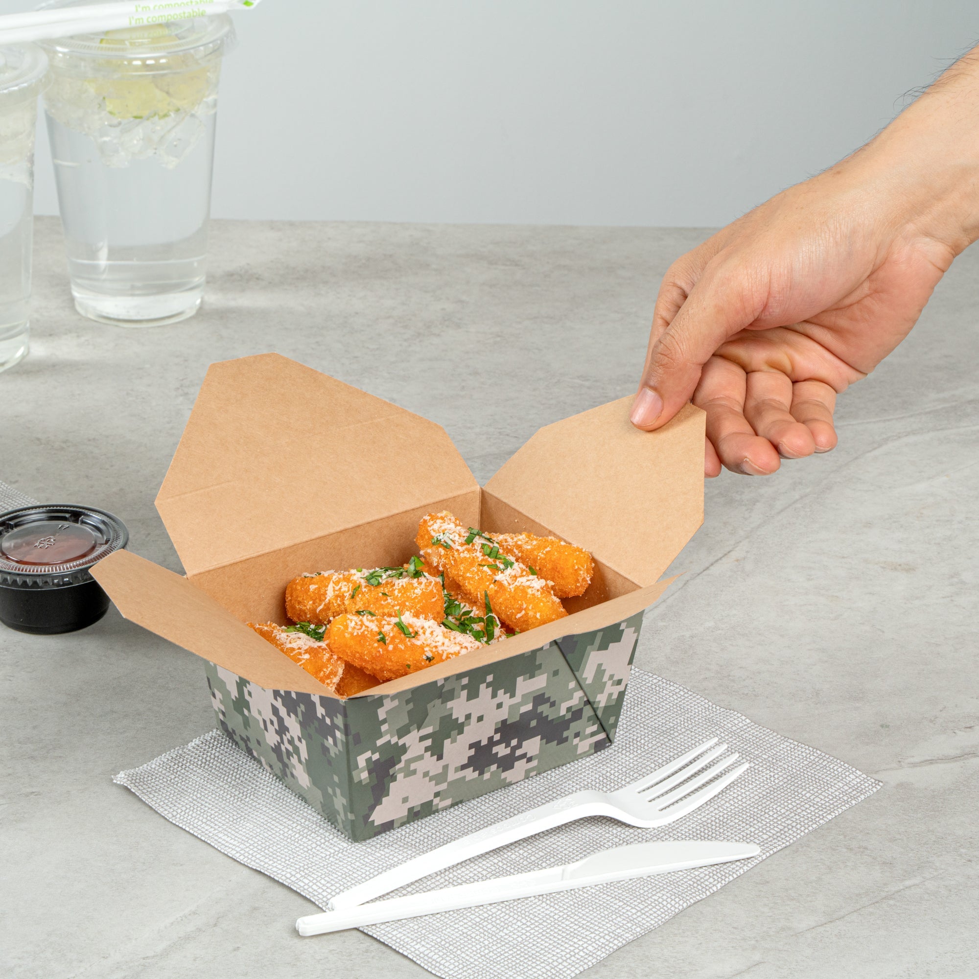 Bio Tek 30 oz Rectangle Camouflage Paper #1 Bio Box Take Out Container - 5" x 4" x 2 1/2" - 200 count box