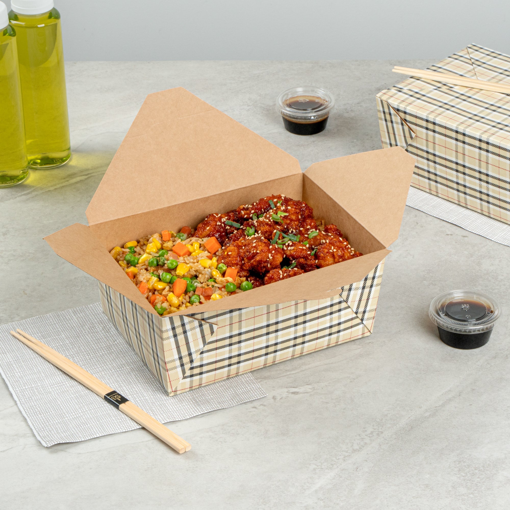 Bio Tek 98 oz Plaid Paper #4 Bio Box Take Out Container - 8 1/2" x 6 1/4" x 3 1/2" - 200 count box
