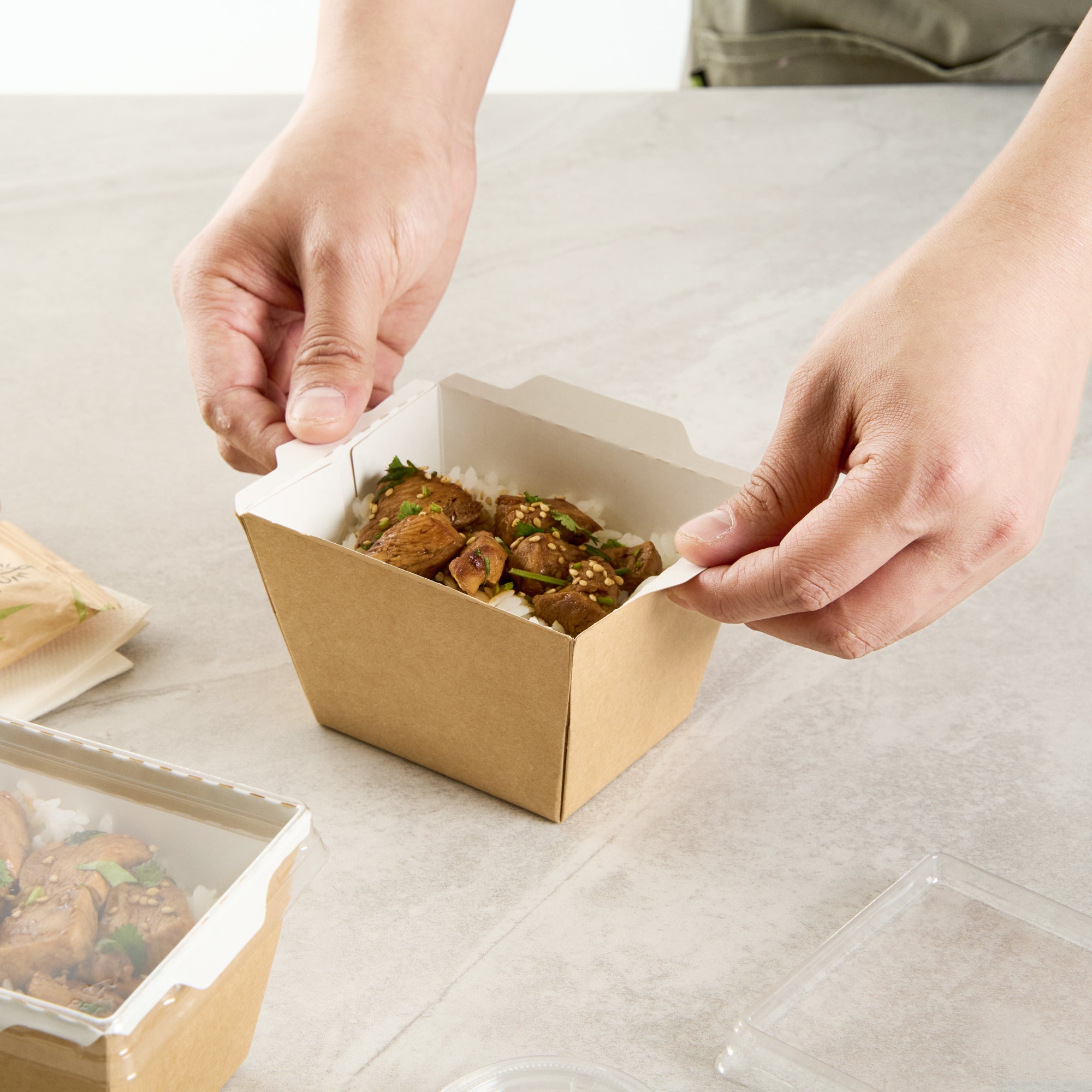 Cafe Vision 17 oz Rectangle Kraft Paper Small Click Lock Container - 4 1/4" x 3 1/4" x 2 3/4" - 200 count box