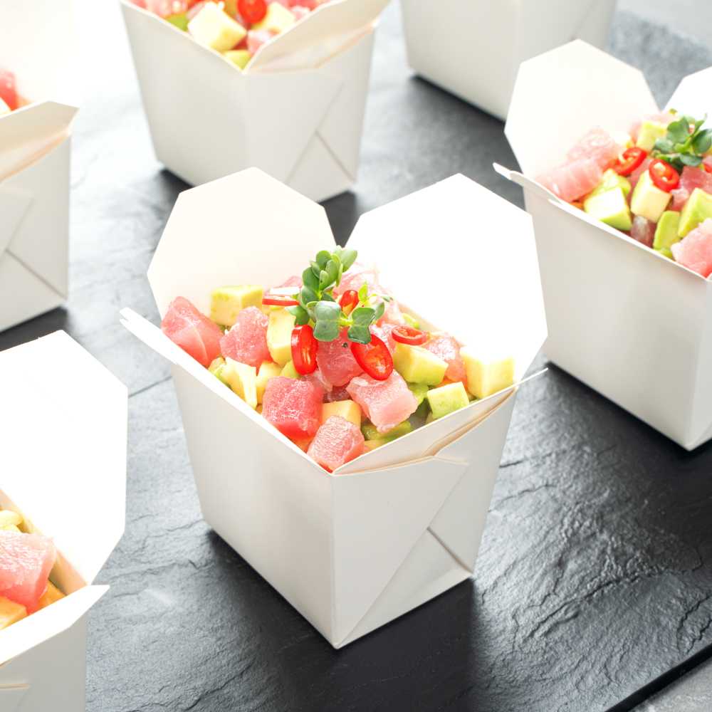 Bio Tek 8 oz Square White Paper Noodle Take Out Container - 2 3/4" x 2 1/4" x 2 1/2" - 25 count box