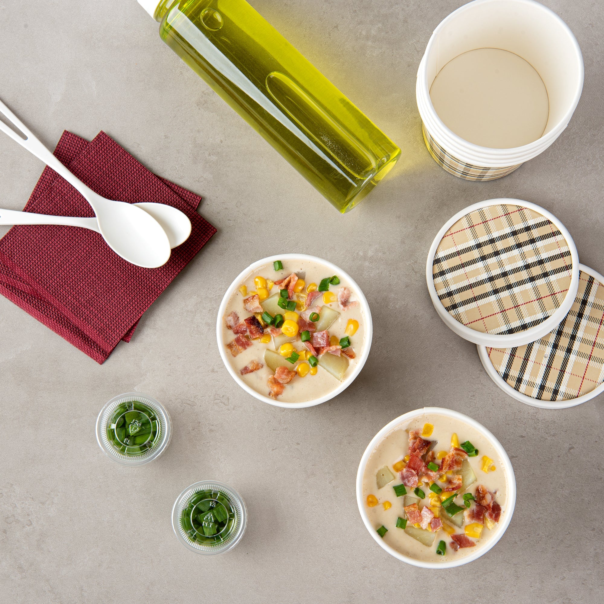 Bio Tek 12 oz Round Plaid Paper Soup Container - 3 1/2" x 3 1/2" x 3 1/2" - 200 count box