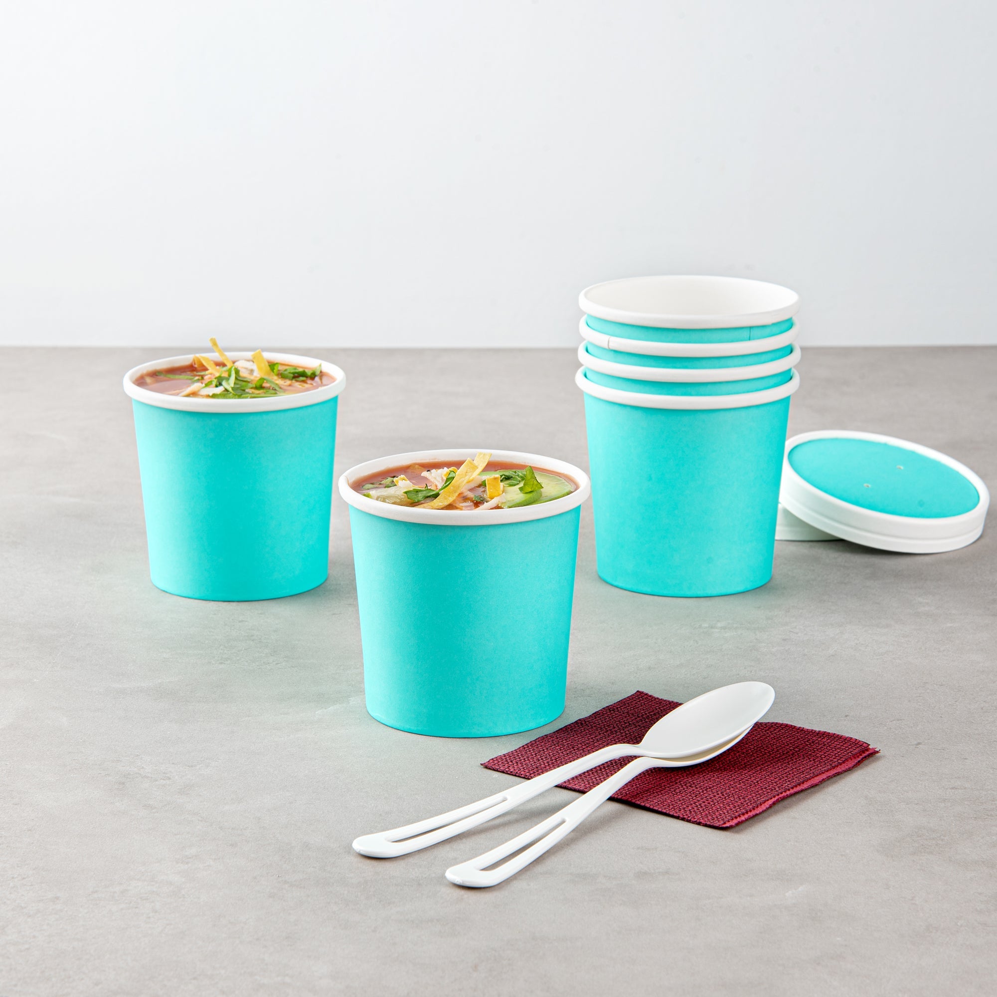 Bio Tek 12 oz Round Turquoise Paper Soup Container - 3 1/2" x 3 1/2" x 3 1/2" - 25 count box