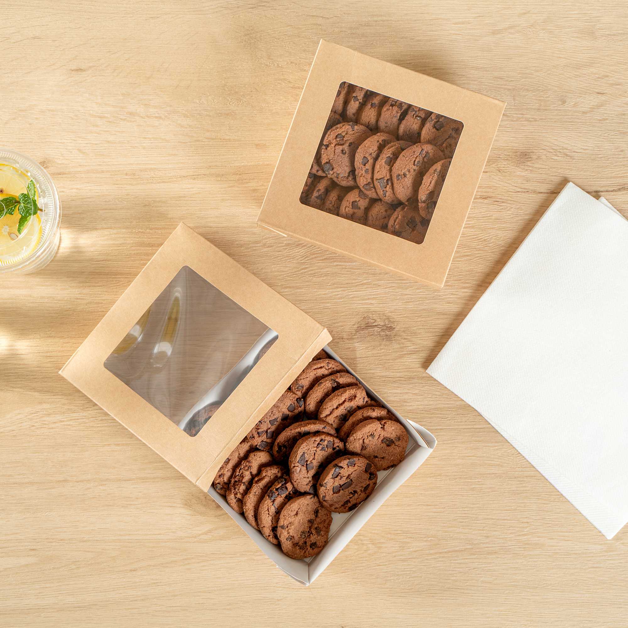 Cafe Vision 34 oz Square Kraft Paper Large Take Out Container - 6" x 6" x 2" - 25 count box