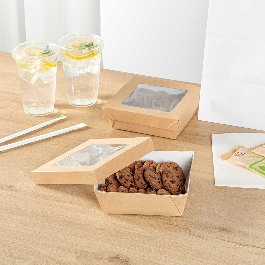 Cafe Vision 34 oz Square Kraft Paper Large Take Out Container - 6" x 6" x 2" - 200 count box