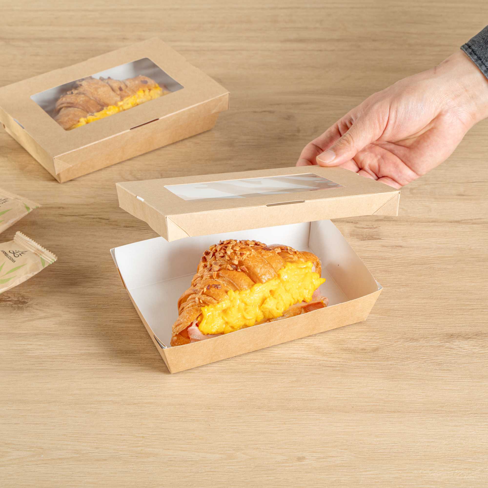 Cafe Vision 28 oz Rectangle Kraft Paper Small Take Out Container - 7 1/2" x 5" x 1 1/2" - 25 count box