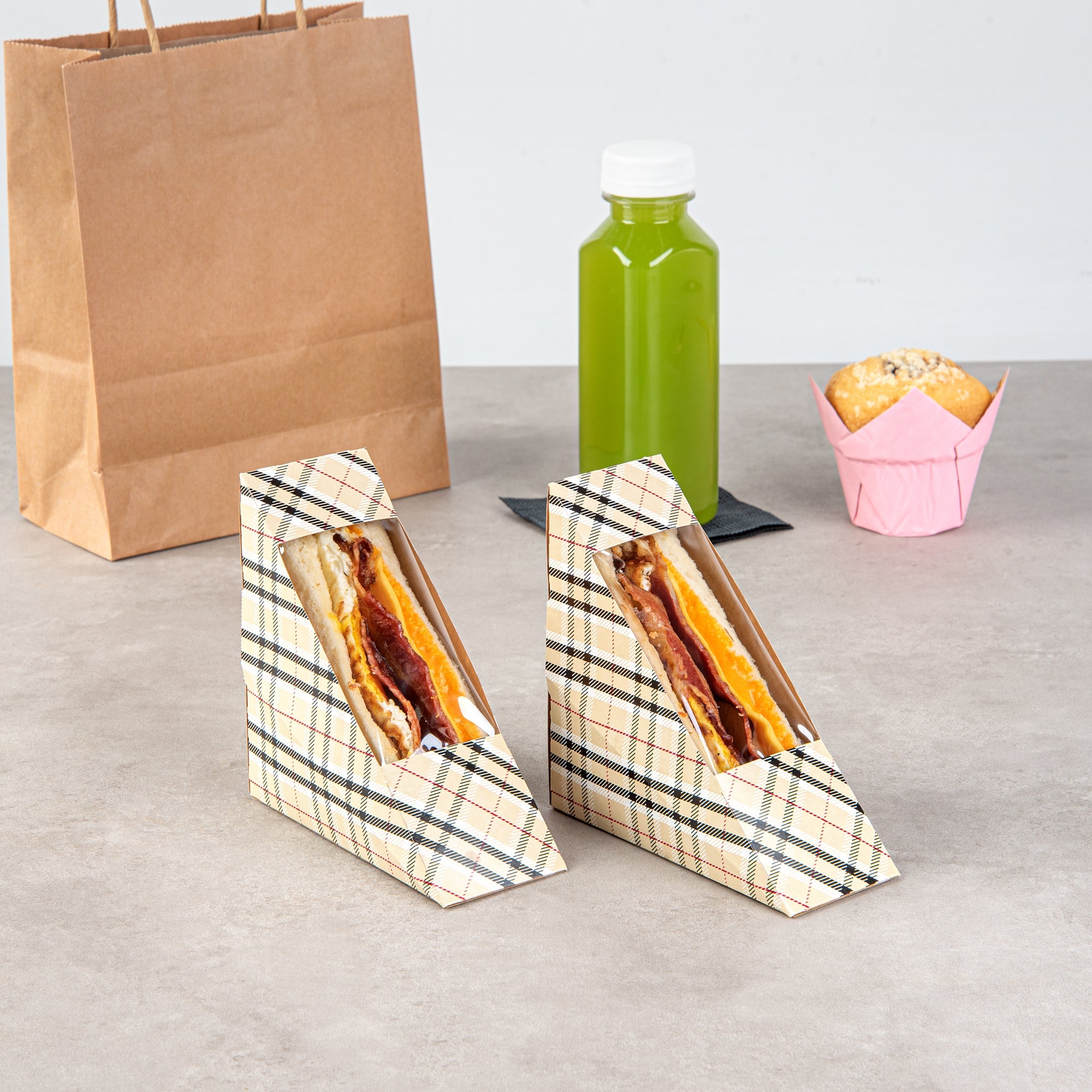 Cafe Vision Triangle Plaid Paper Small Sandwich Box - 4 3/4" x 4 3/4" x 2" - 25 count box