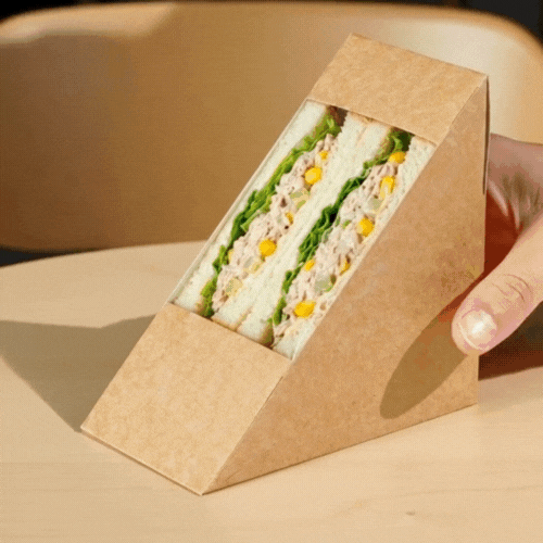 Cafe Vision Triangle Kraft Paper Medium Sandwich Box - 4 3/4" x 4 3/4" x 2 3/4" - 200 count box