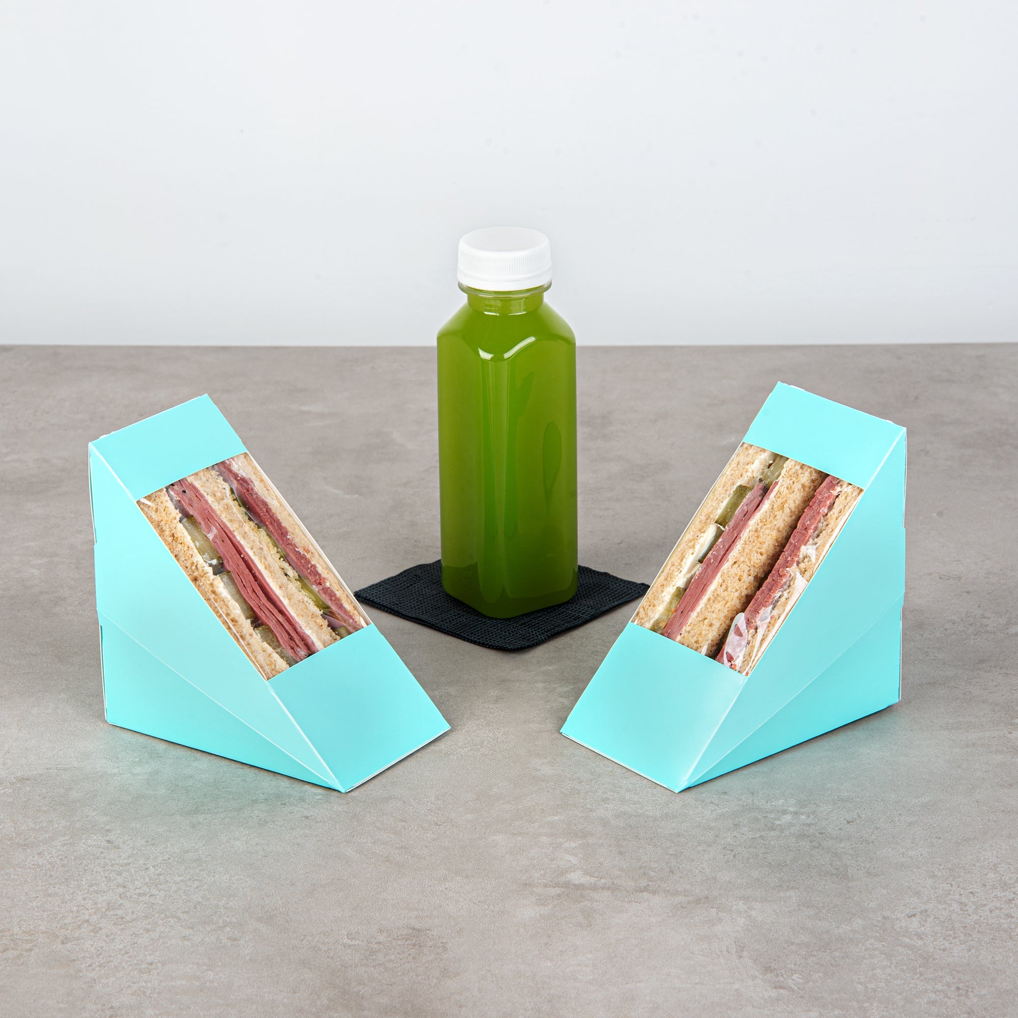 Cafe Vision Triangle Turquoise Paper Medium Sandwich Box - 4 3/4" x 4 3/4" x 2 3/4" - 200 count box