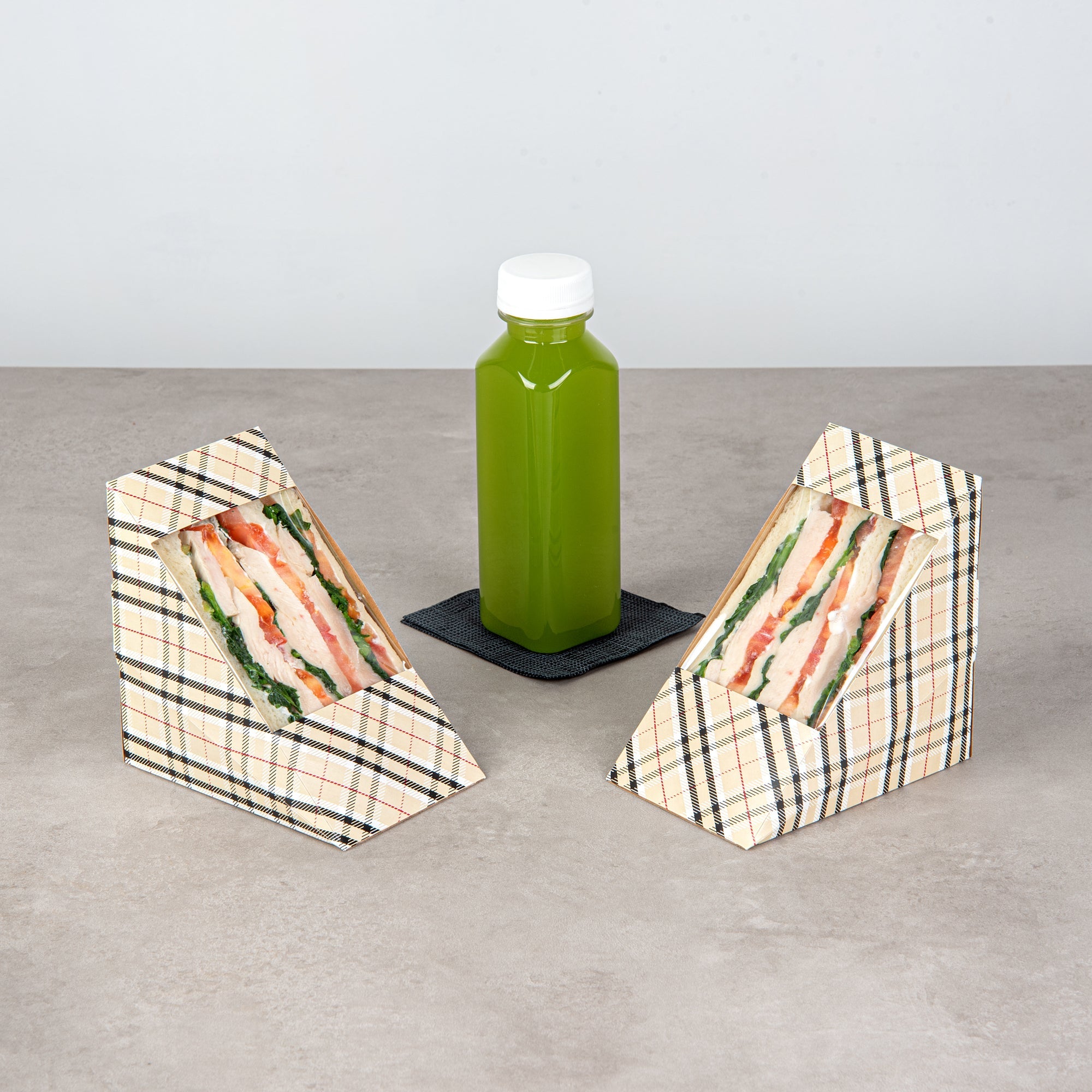 Cafe Vision Triangle Plaid Paper Large Sandwich Box - 4 3/4" x 4 3/4" x 3 1/4" - 25 count box