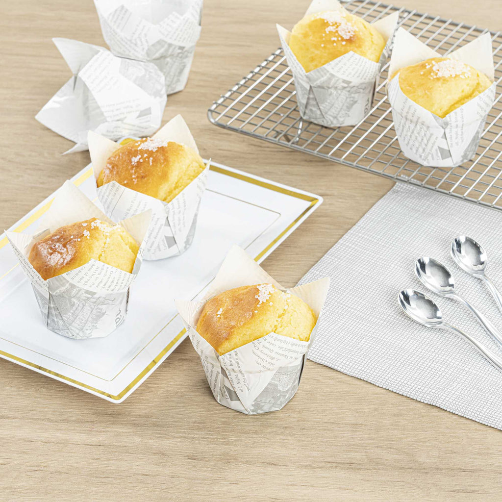 Panificio 1 oz Tulip Newsprint Paper Regular Baking Cup - 3" x 3" x 3 1/2" - 200 count box