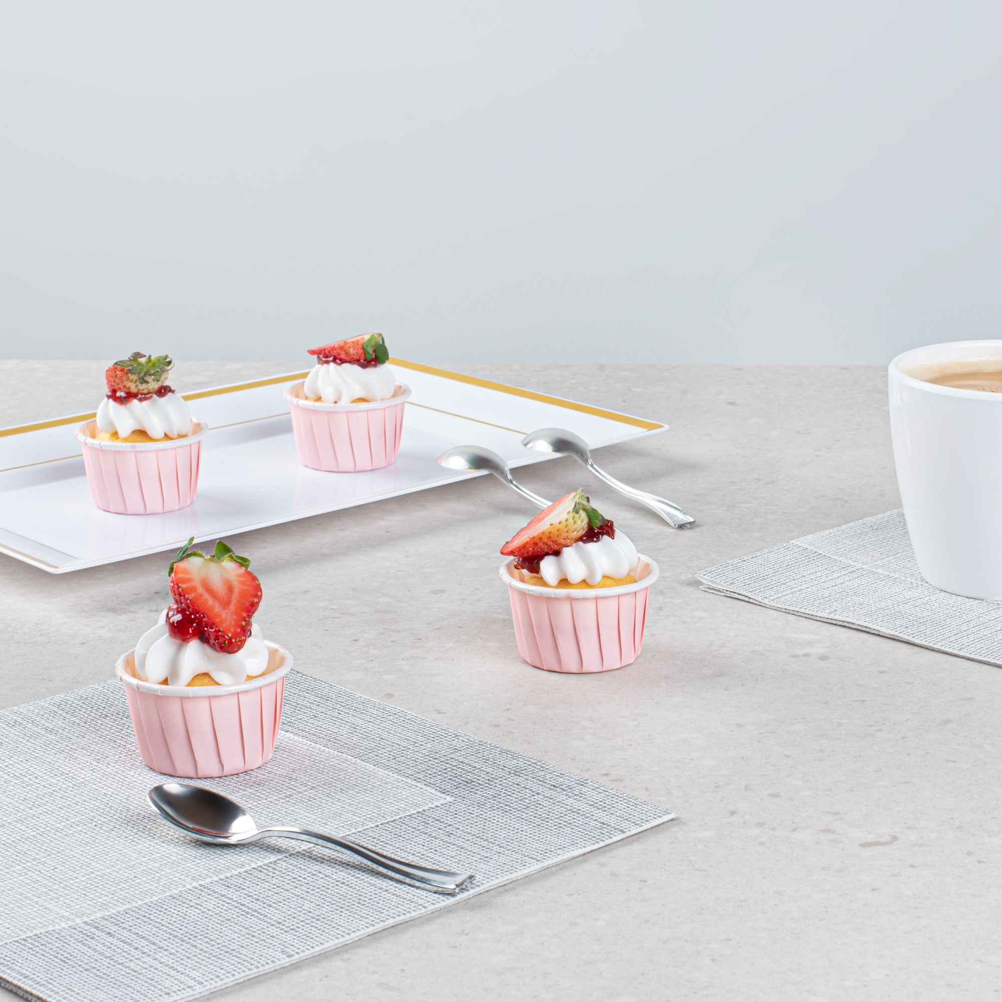 Panificio 1 oz Round Pink Paper Small Baking Cup - Pleated - 2" x 2" x 1 1/4" - 200 count box