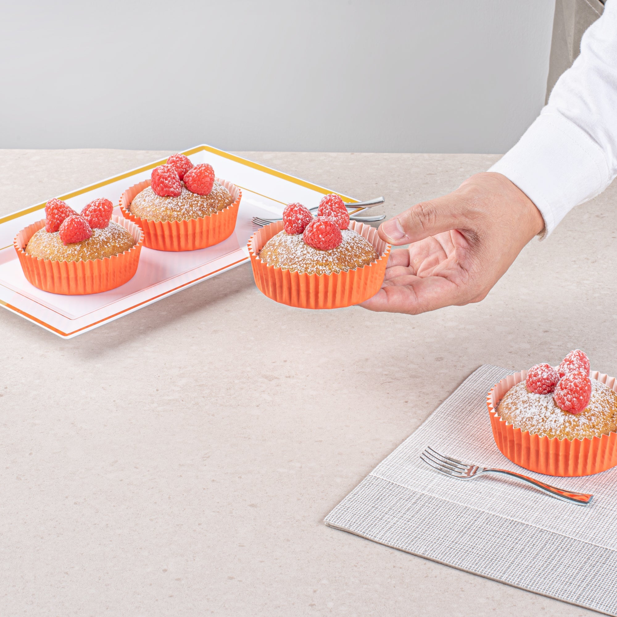 Panificio 4 oz Round Tangerine Orange Paper Baking Cup - Ridged - 3 1/2" x 3 1/2" x 1" - 200 count box