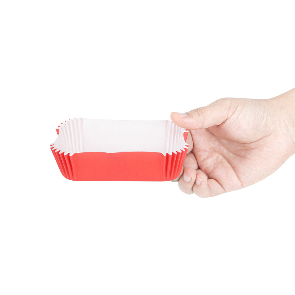 Panificio 5 oz Elliptical Red Paper Large Baking Cup - Ridged - 4 1/2" x 2 1/2" x 1 1/4" - 200 count box