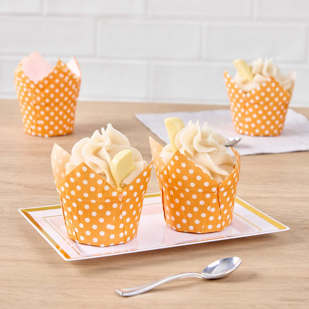 Panificio 1 oz Tulip Polka-Dotted Hot Orange Paper Regular Baking Cup - 3" x 3" x 3" - 200 count box