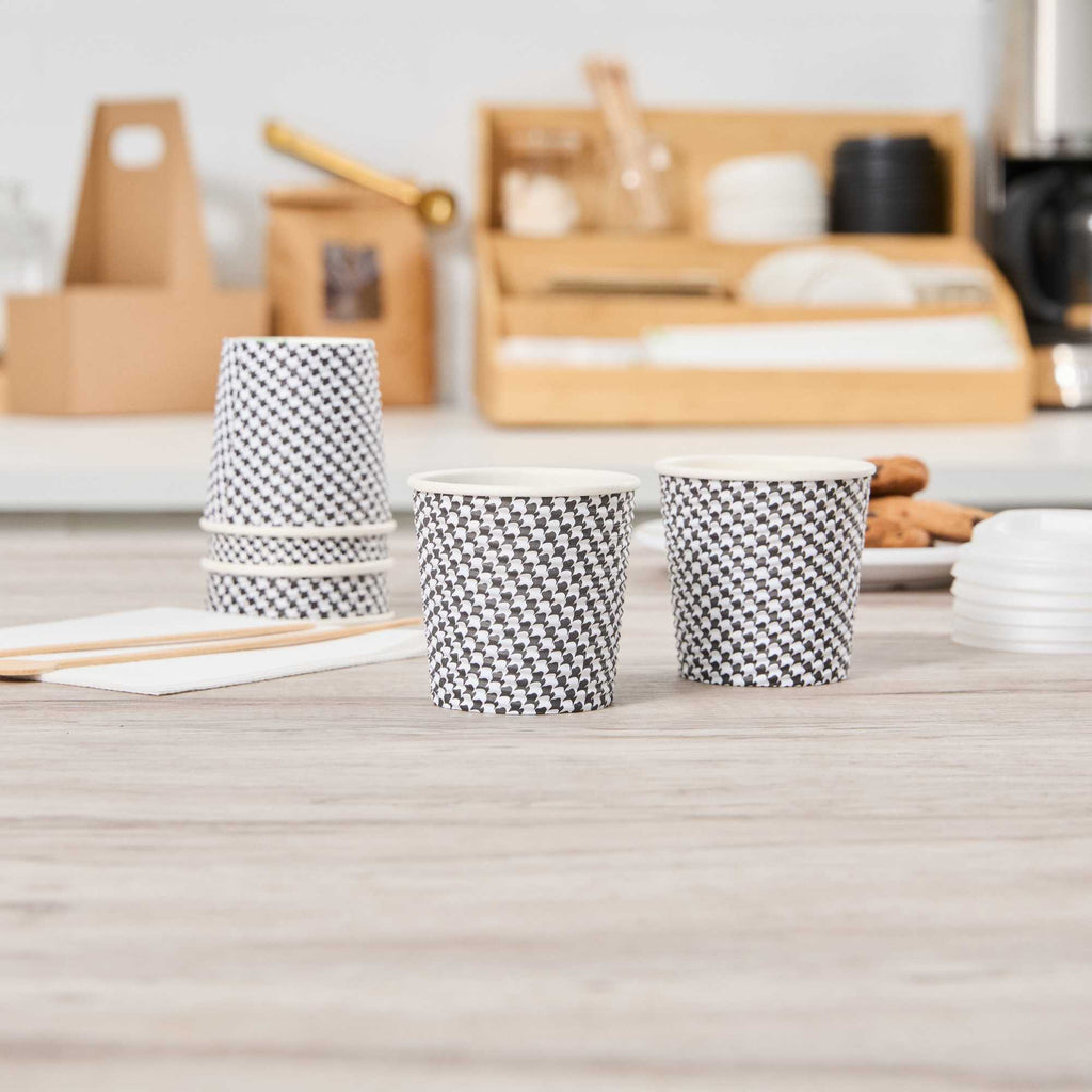 Restpresso 4 oz Houndstooth Paper Coffee Cup - Spiral Wall - 2 1/2" x 2 1/2" x 2 1/4" - 25 count box