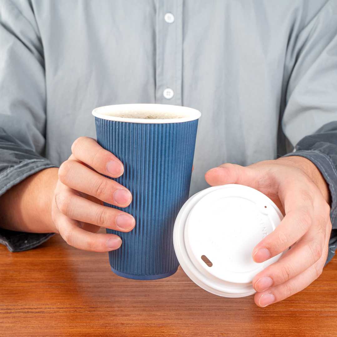 Restpresso 16 oz Midnight Blue Paper Coffee Cup - Ripple Wall - 3 1/2" x 3 1/2" x 5 1/2" - 25 count box