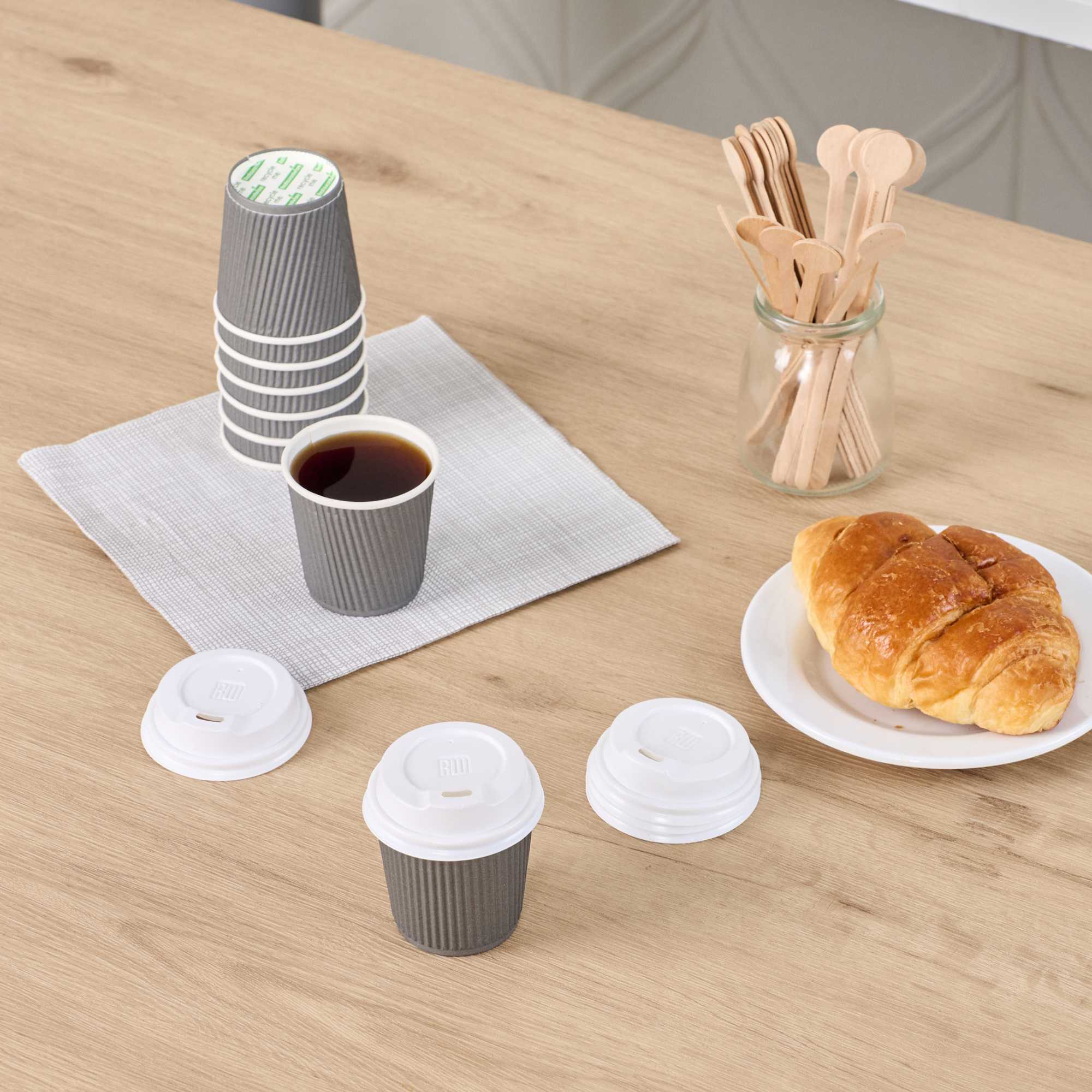 Restpresso White Plastic Coffee Cup Lid - Fits 4 oz - 2 1/2" x 2 1/2" x 1/2" - 25 count box