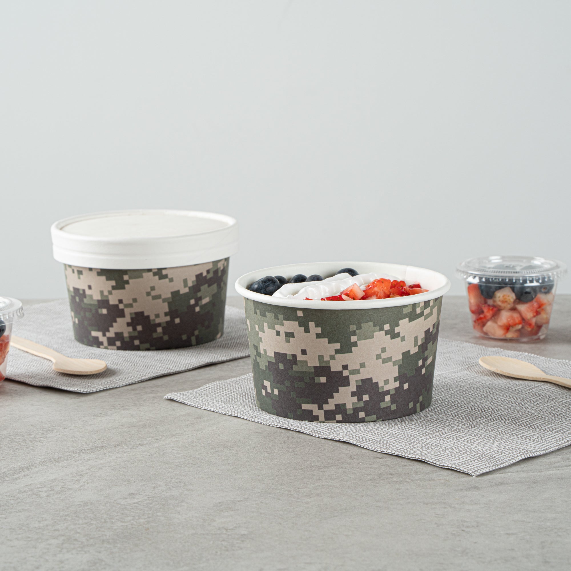 Coppetta 12 oz Round Camouflage Paper To Go Cup - 4" x 4" x 2 1/4" - 200 count box