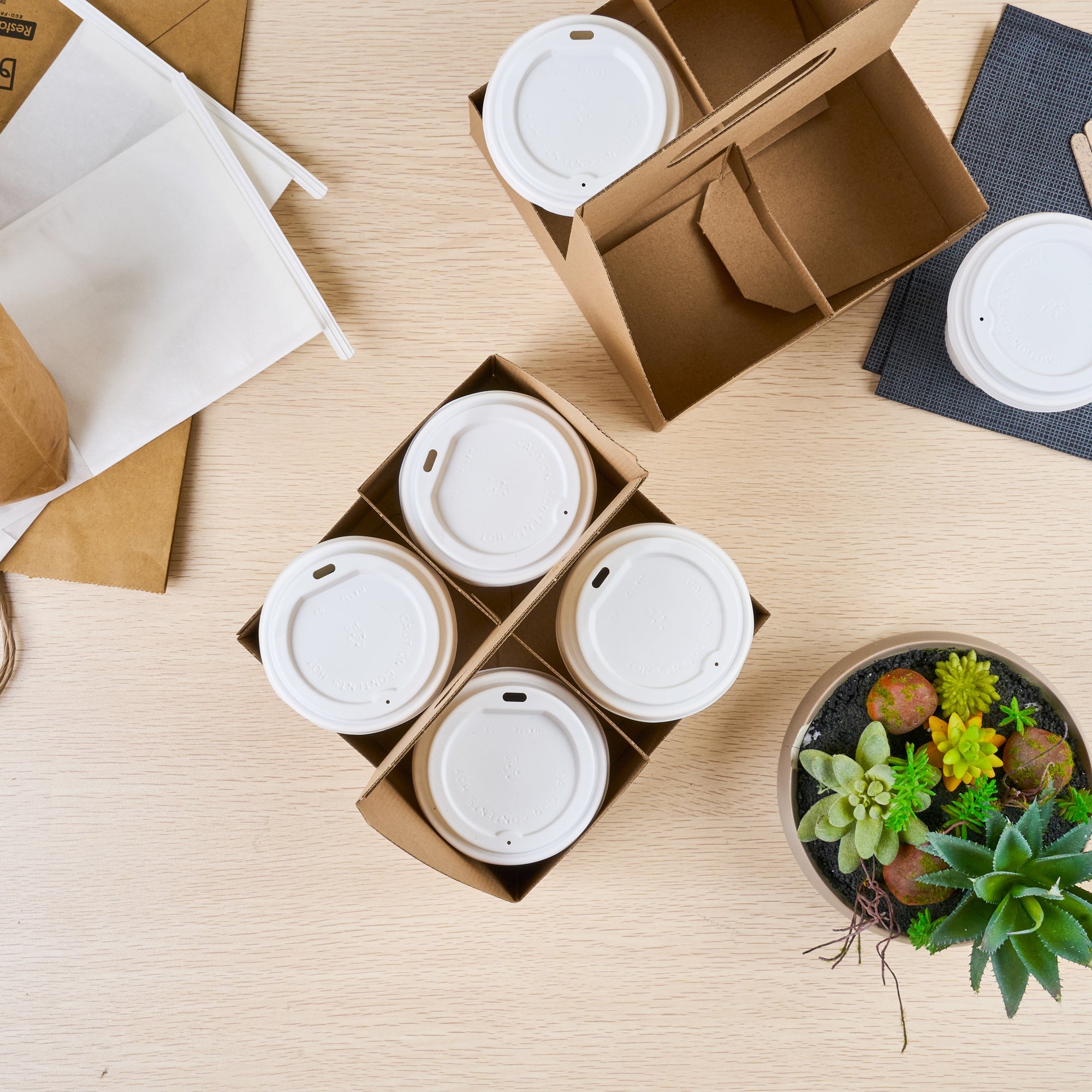 Restpresso Kraft Paper Altalena Drink Carrier - Fits 4 Cups - 7 1/4" x 7 1/4" x 9 1/4" - 100 count box