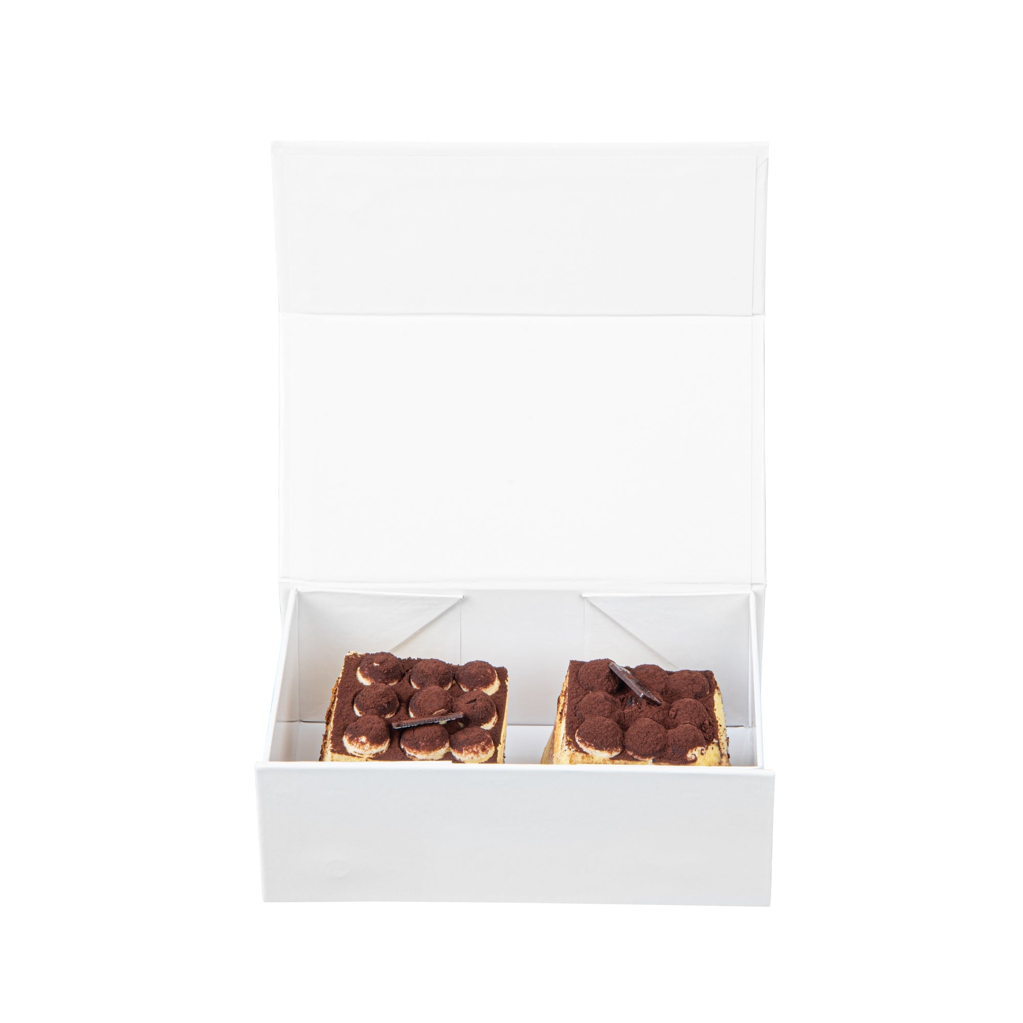 Cater Tek Rectangle White Paper Small Tic Tac Box - Magnetic - 7" x 4" x 2 3/4" - 10 count box