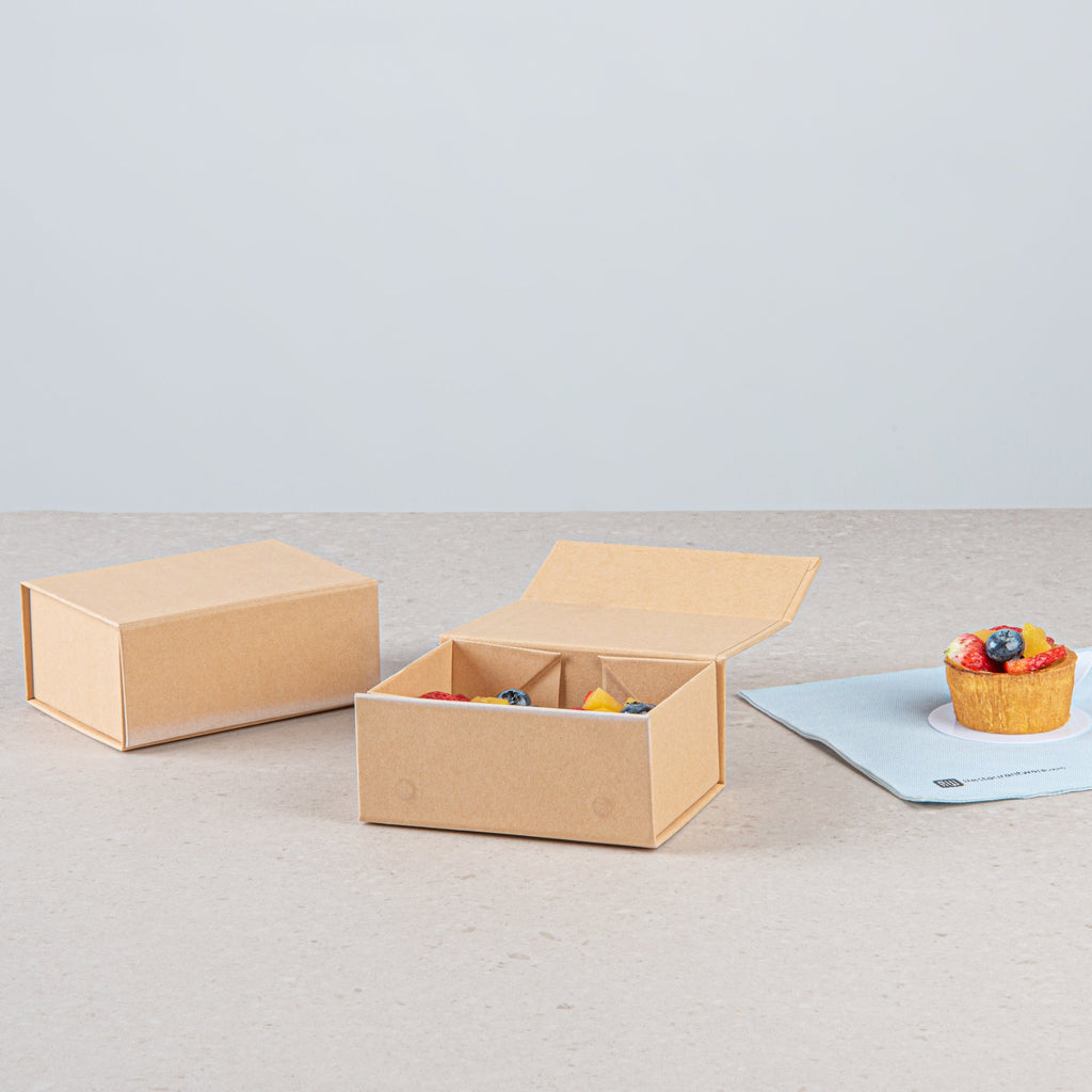 Cater Tek Rectangle Kraft Paper Extra Small Tic Tac Box - Magnetic - 5" x 4" x 2 1/2" - 10 count box