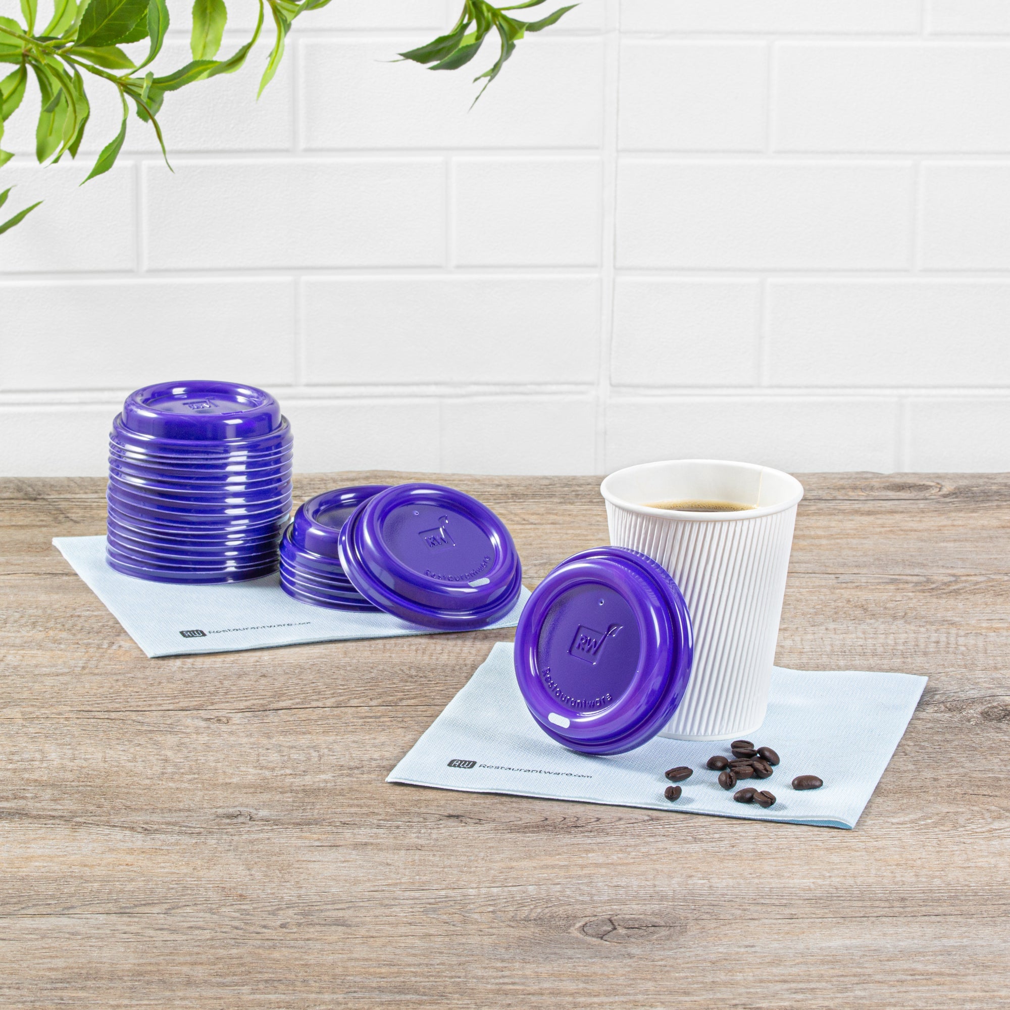 Restpresso Purple Plastic Coffee Cup Lid - Fits 8, 12, 16 and 20 oz - 25 count box