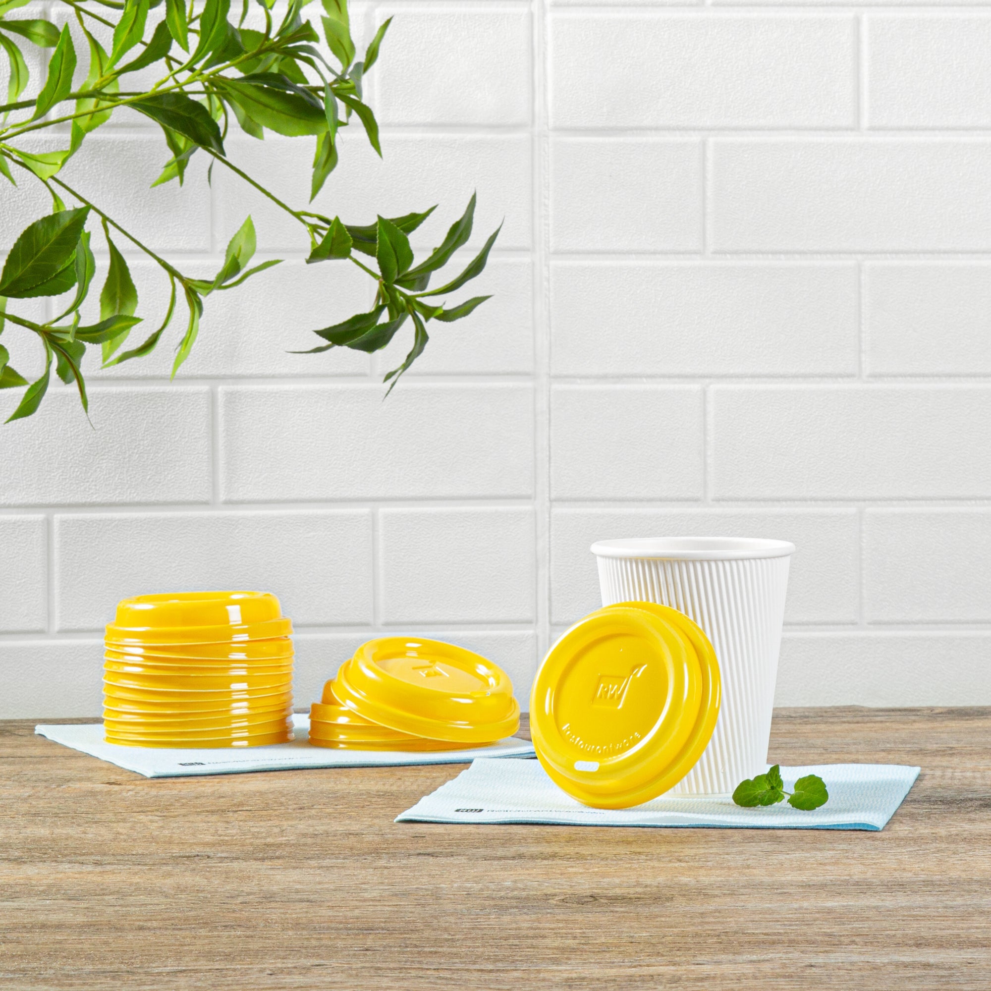 Restpresso Yellow Plastic Coffee Cup Lid - Fits 8, 12, 16 and 20 oz - 25 count box