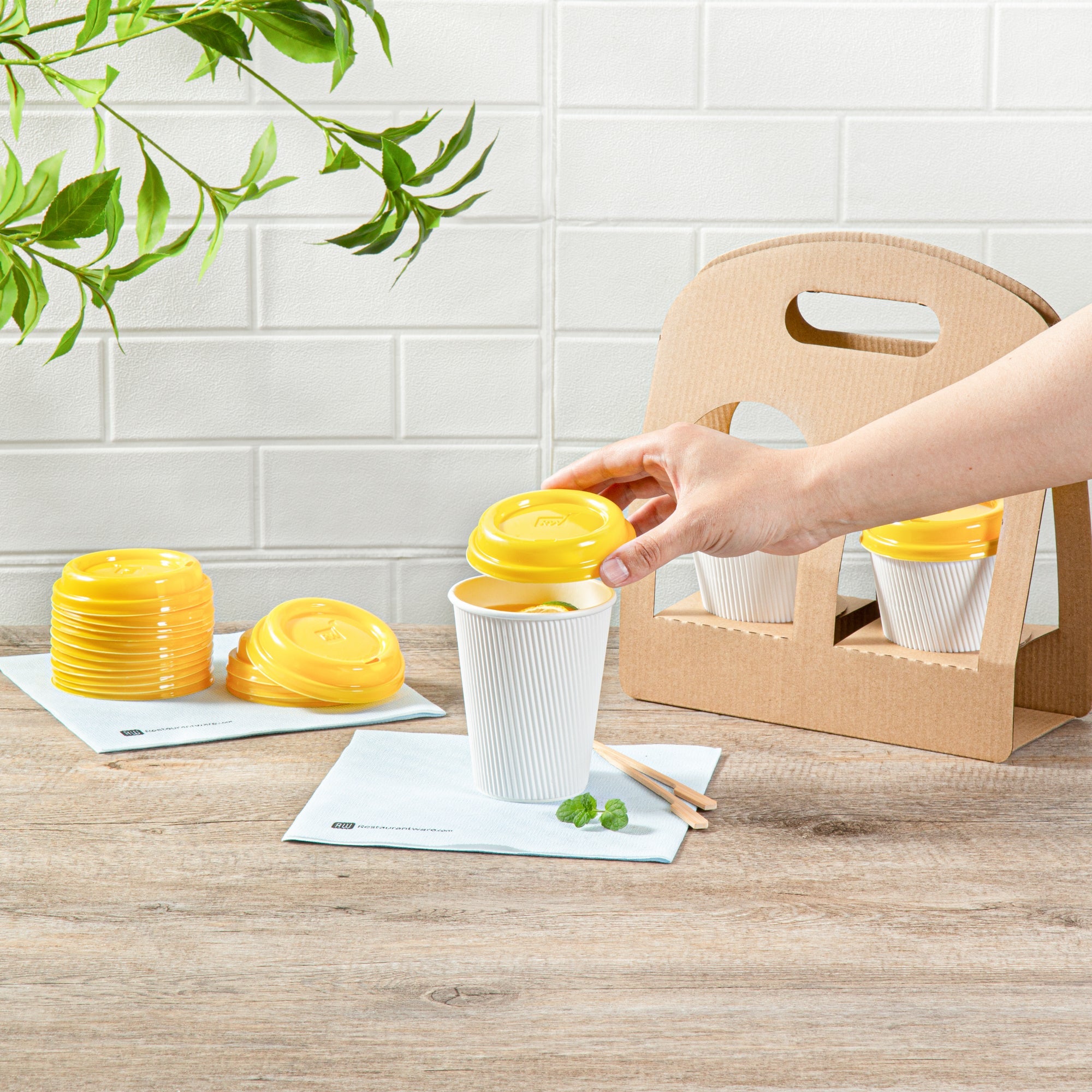 Restpresso Yellow Plastic Coffee Cup Lid - Fits 8, 12, 16 and 20 oz - 500 count box