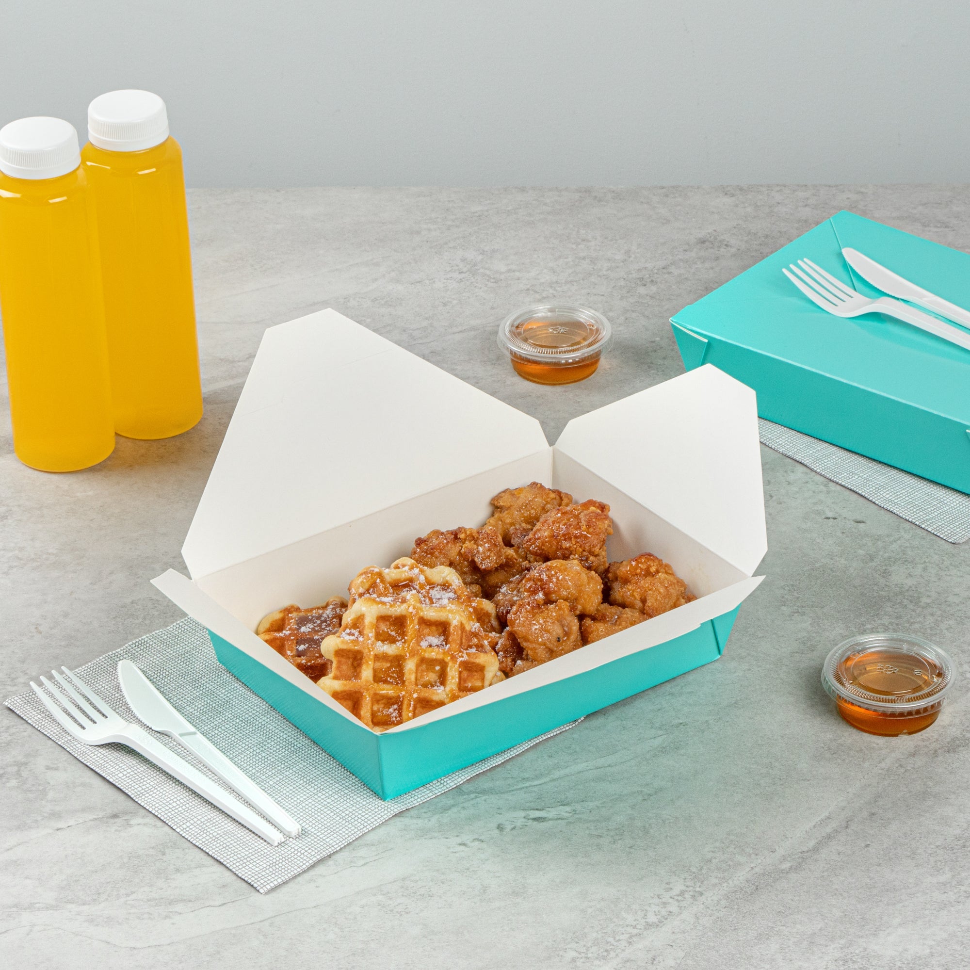 Bio Tek 49 oz Rectangle Turquoise Paper #2 Bio Box Take Out Container - 8 1/2" x 6 1/4" x 2" -50 count box