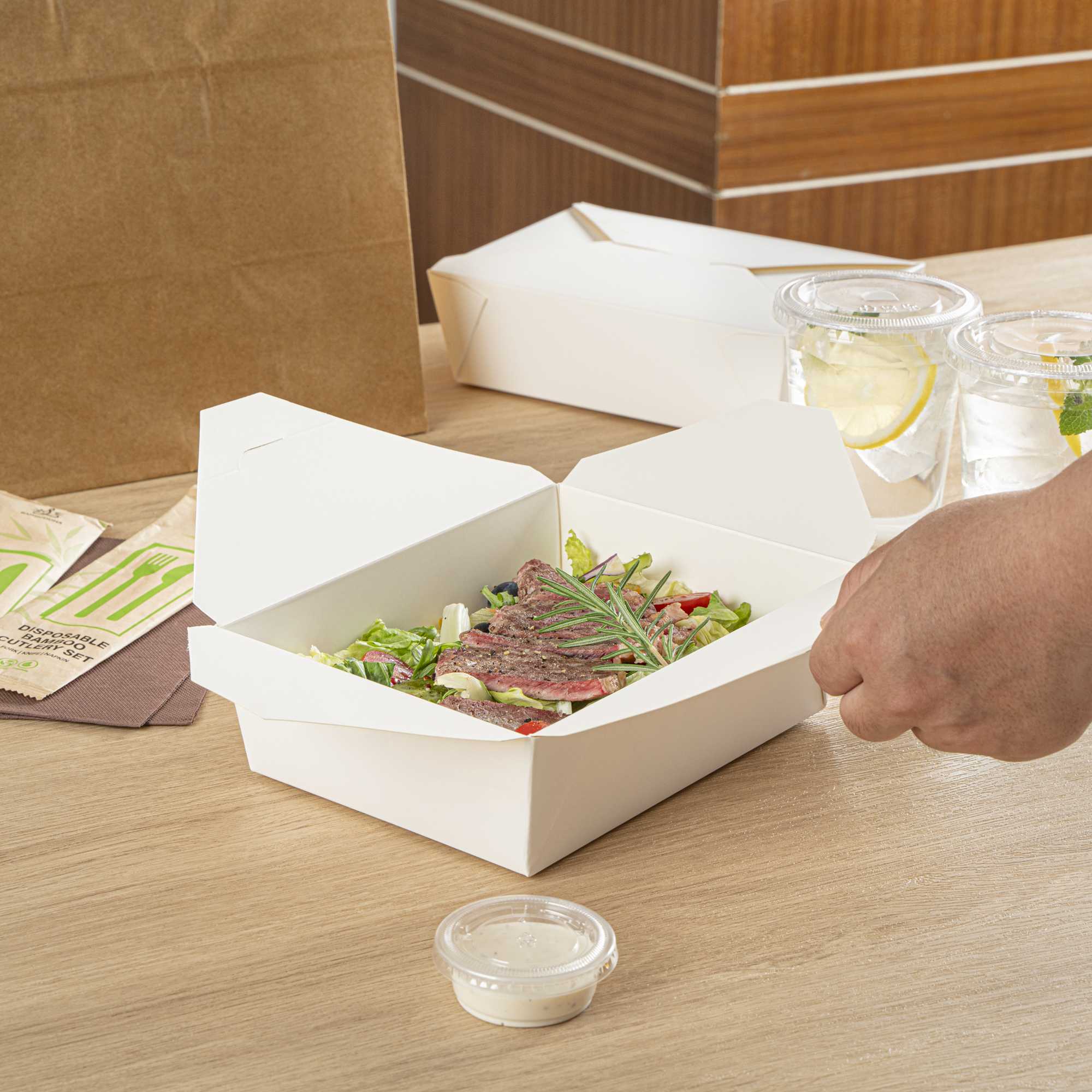 Bio Tek 71 oz Rectangle White Paper #3 Bio Box Take Out Container - 8 1/2" x 6 1/4" x 2 1/2" - 50 count box