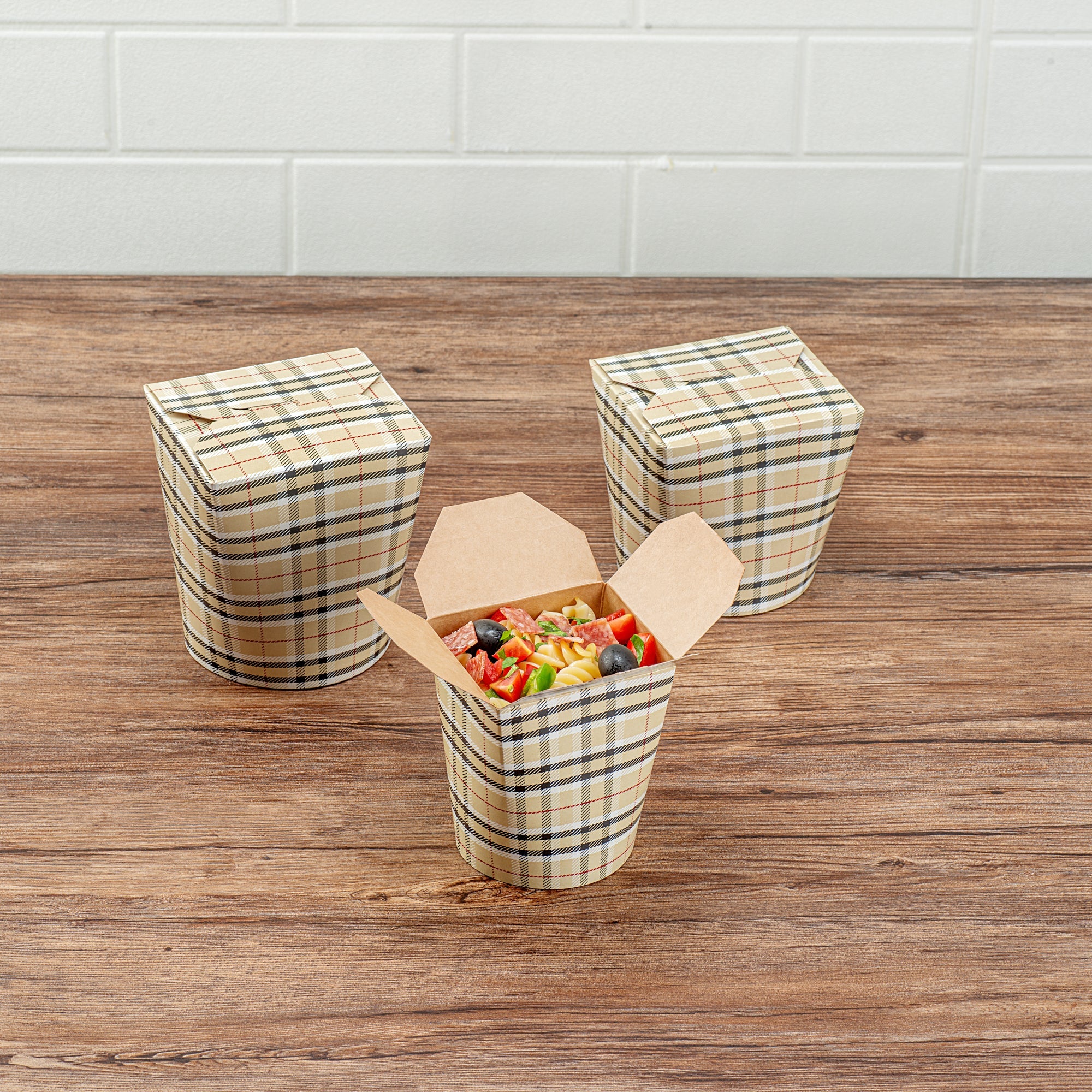 Bio Tek 16 oz Round Plaid Paper Noodle Take Out Container - 3 1/4" x 3" x 4" - 200 count box
