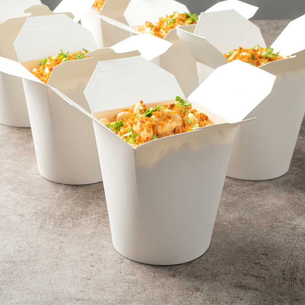 Bio Tek 16 oz Round White Paper Noodle Take Out Container - 3 1/4" x 3" x 4" - 50 count box