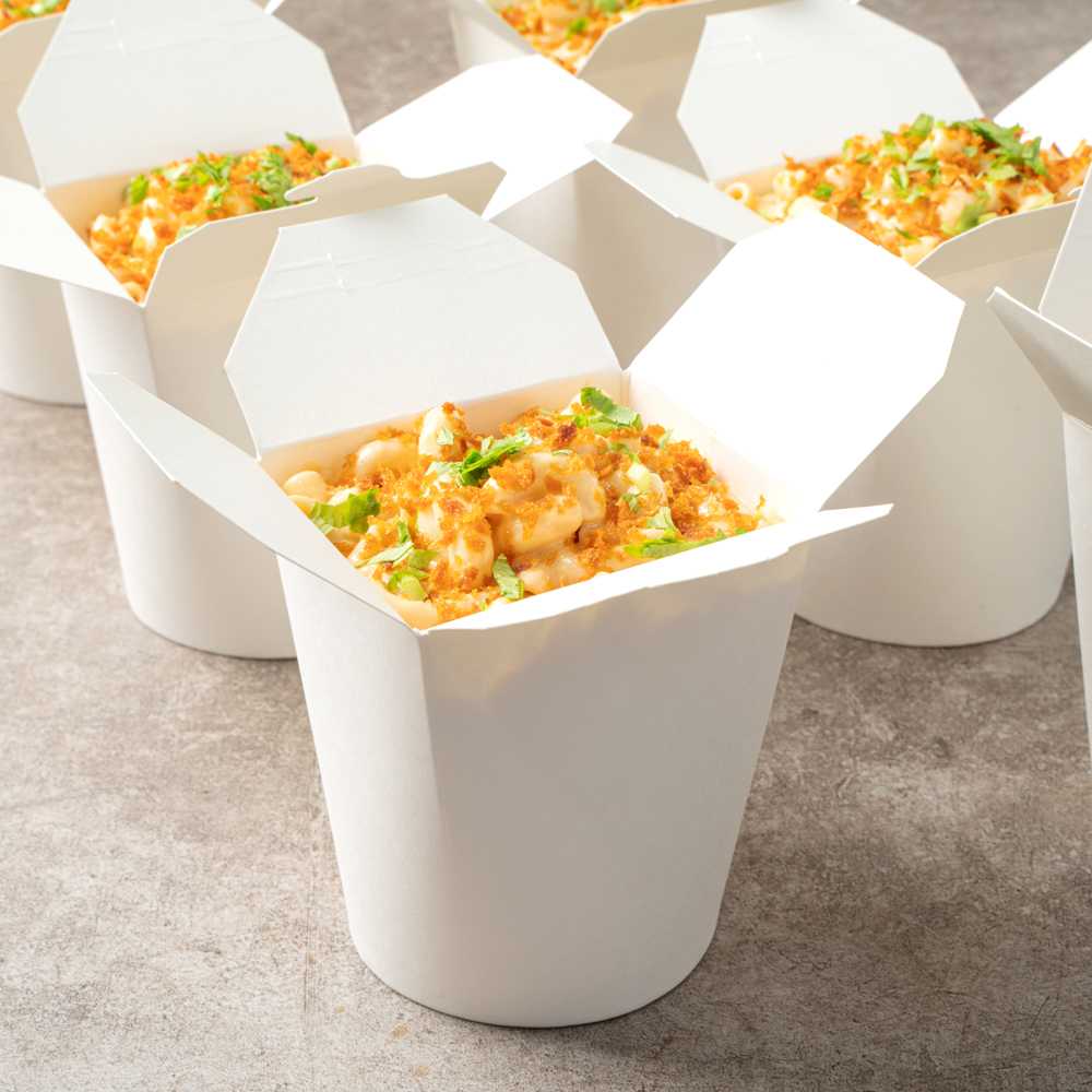Bio Tek 16 oz Round White Paper Noodle Take Out Container - 3 1/4" x 3" x 4" - 200 count box