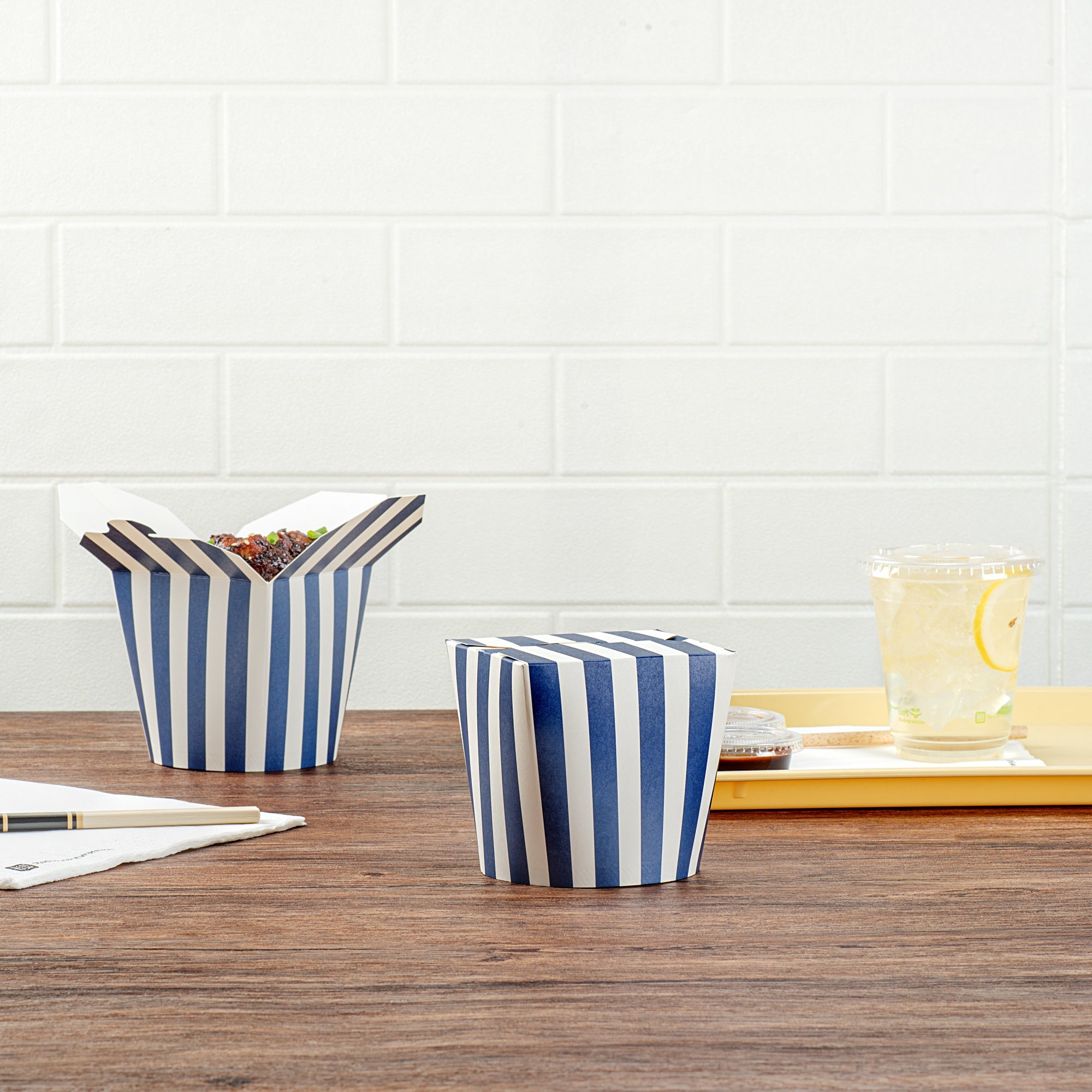Bio Tek 26 oz Round Blue and White Stripe Paper Noodle Take Out Container - 4" x 3 1/2" x 3 3/4" - 50 count box