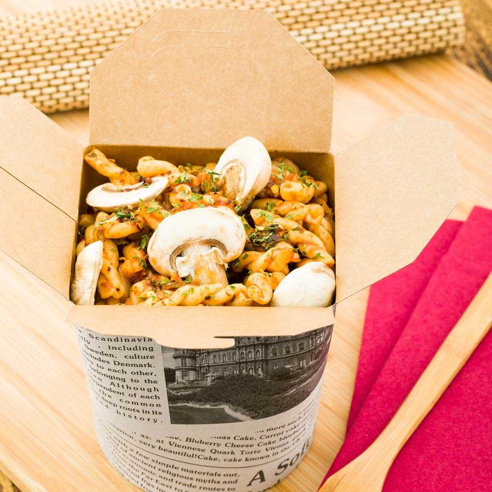 Bio Tek 32 oz Round Newsprint Paper Noodle Take Out Container - 4" x 3 1/2" x 4 1/2" - 50 count box