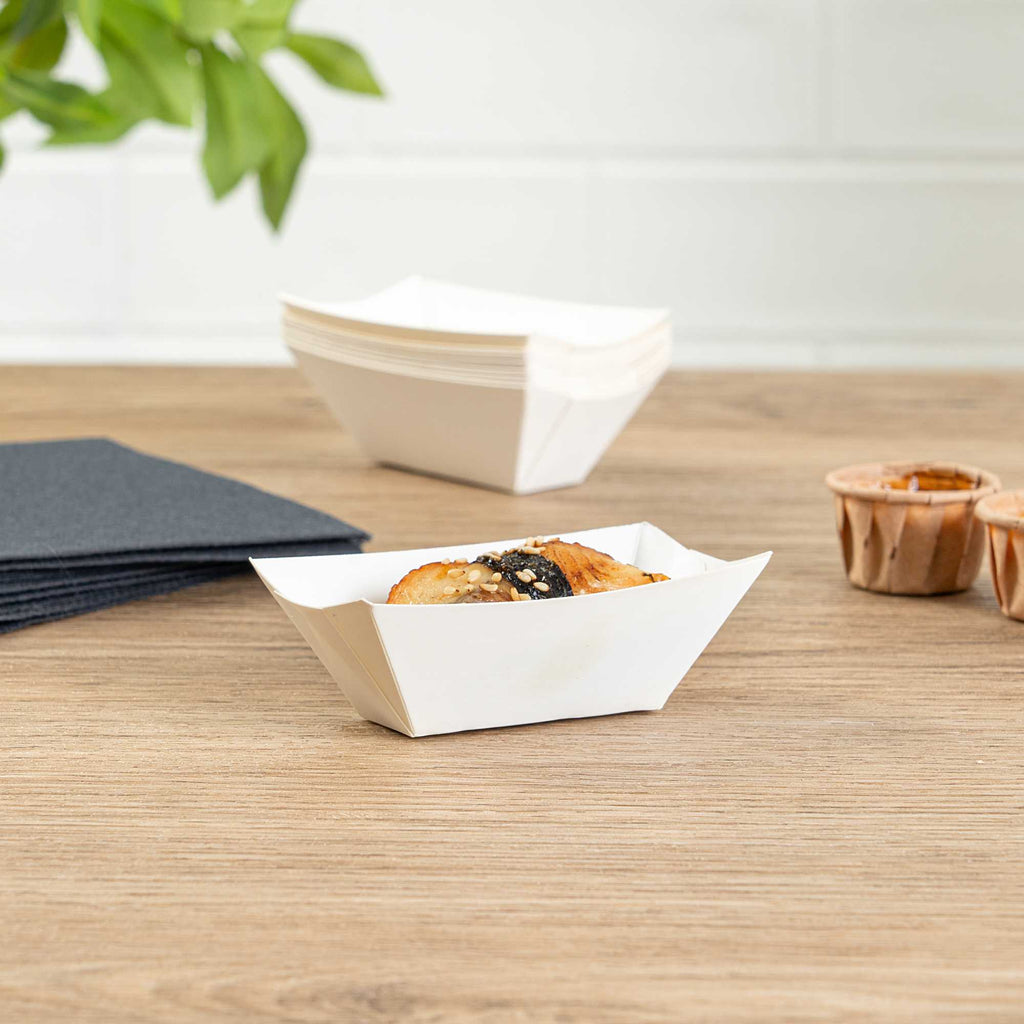 Bio Tek 2 oz White Paper Food Tray / Boat - 3 1/4" x 2 1/4" x 1 1/4" - 400 count box