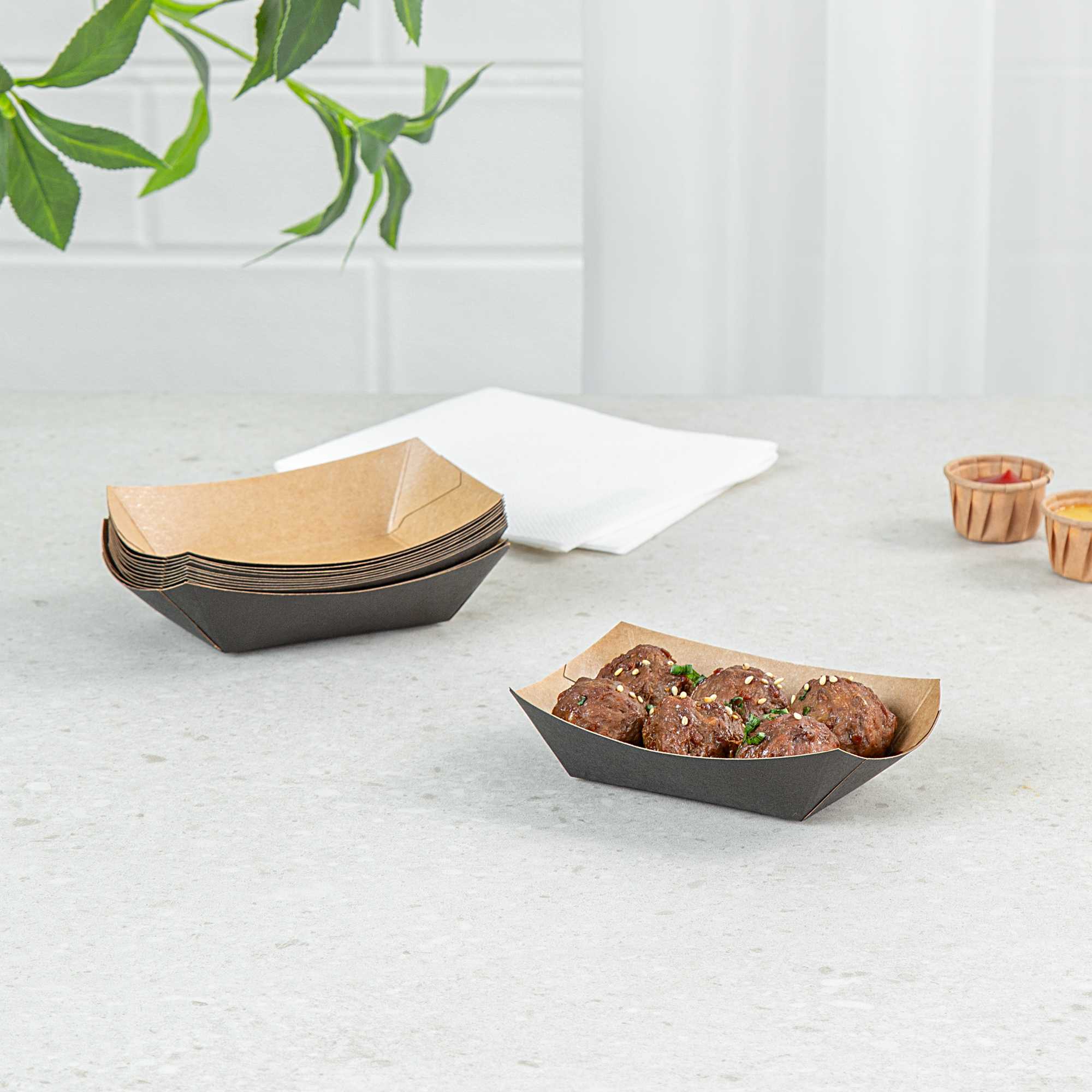 Bio Tek 4 oz Black Paper #25 Food Tray / Boat - 3" x 2" x 1" - 400 count box