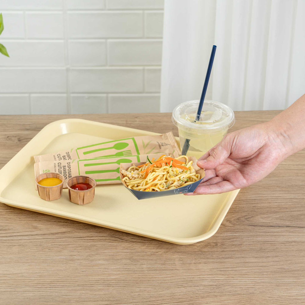 Bio Tek 4 oz Frenchie Paper #25 Food Tray / Boat - 3" x 2" x 1" - 50 count box