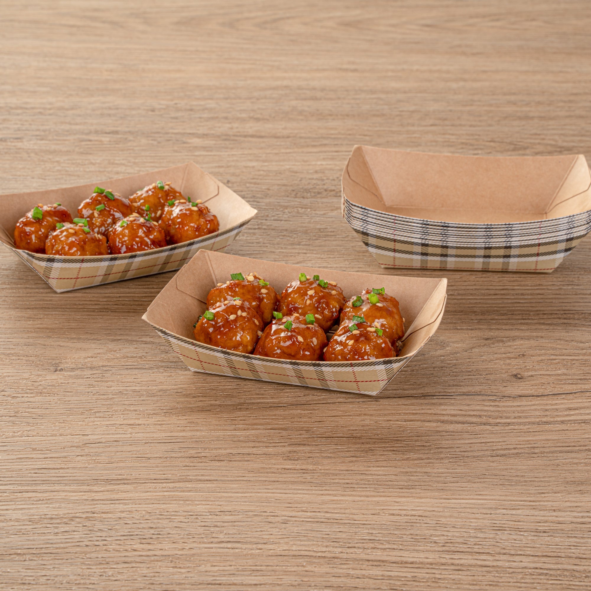 Bio Tek 4 oz Plaid Paper #25 Food Tray / Boat - 3" x 2" x 1" - 400 count box