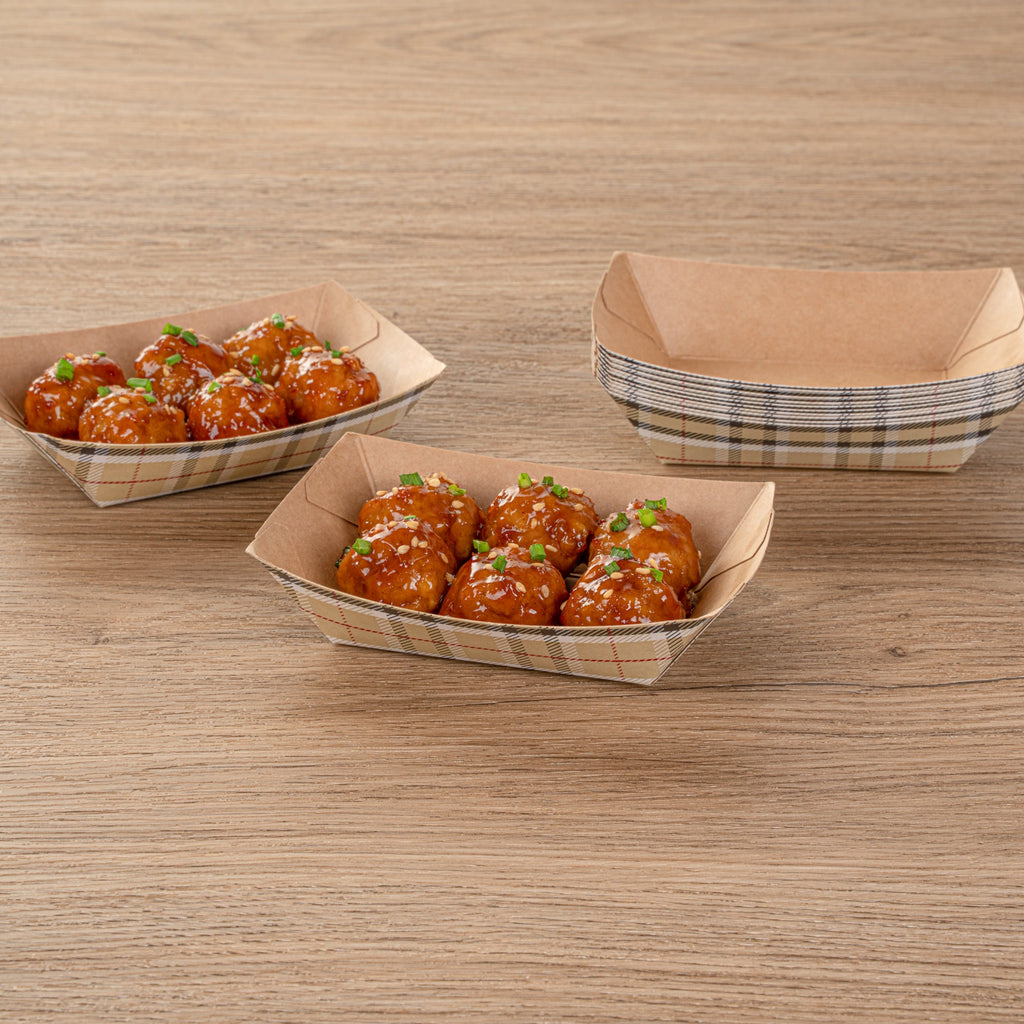 Bio Tek 4 oz Plaid Paper #25 Food Tray / Boat - 3" x 2" x 1" - 50 count box