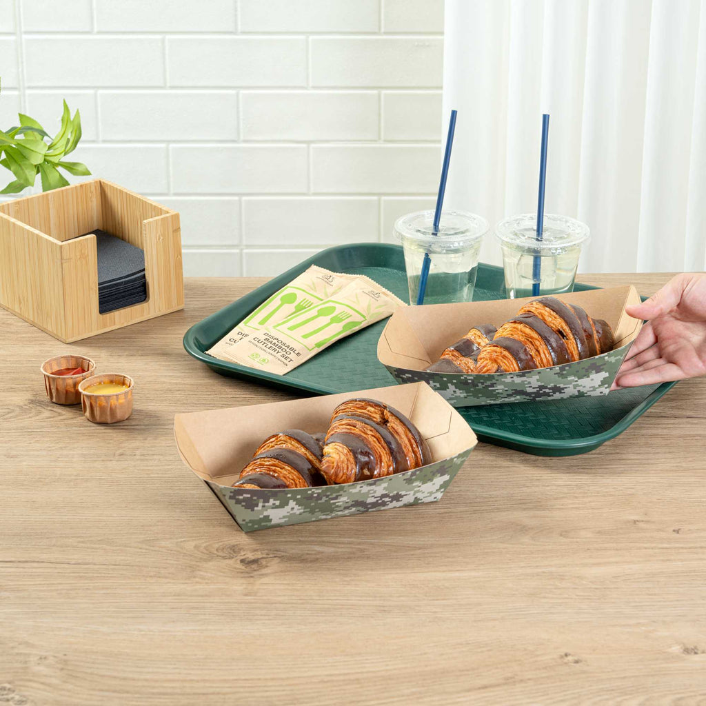 Bio Tek 2 lb Camouflage Paper #200 Food Tray / Boat - 6 1/2" x 3 3/4" x 2 1/4" - 50 count box