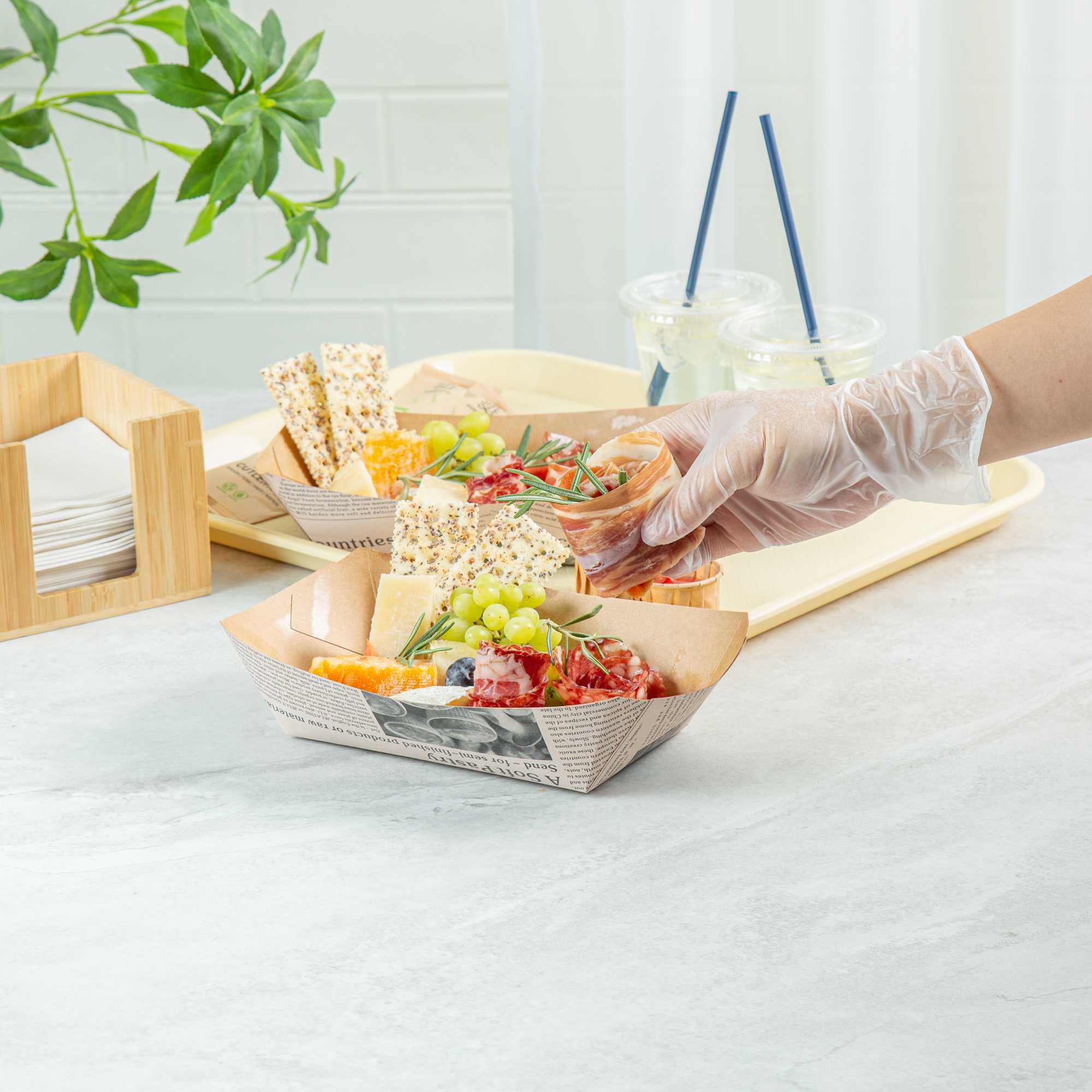 Bio Tek 2 lb Newsprint Paper #200 Food Tray / Boat - 6 1/2" x 3 3/4" x 2 1/4" - 50 count box