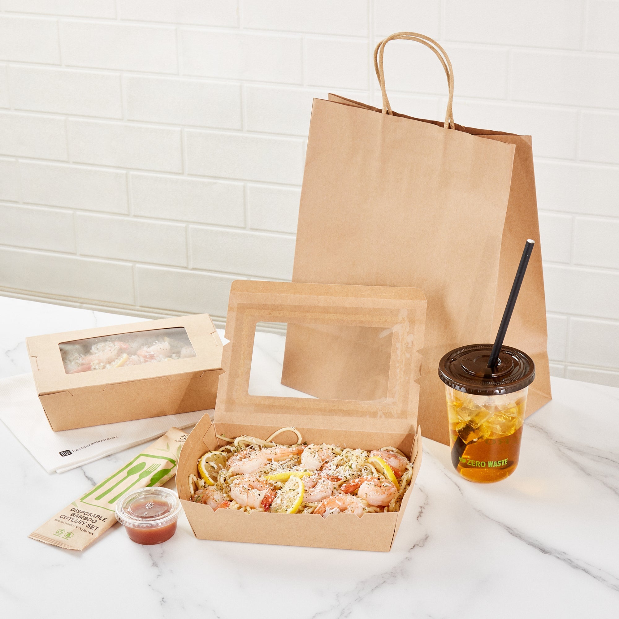 Cafe Vision 42 oz Kraft Paper Medium Take Out Container - Hinge Lock - 8'' x 5 1/2'' x 2'' - 50 count box