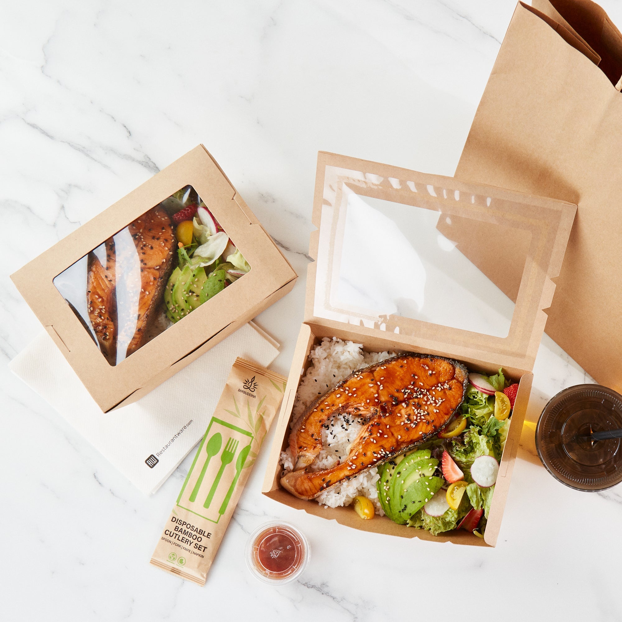 Cafe Vision 71 oz Kraft Paper Large Take Out Container - Hinge Lock - 8 3/4'' x 6 1/2'' x 2 1/2'' - 50 count box