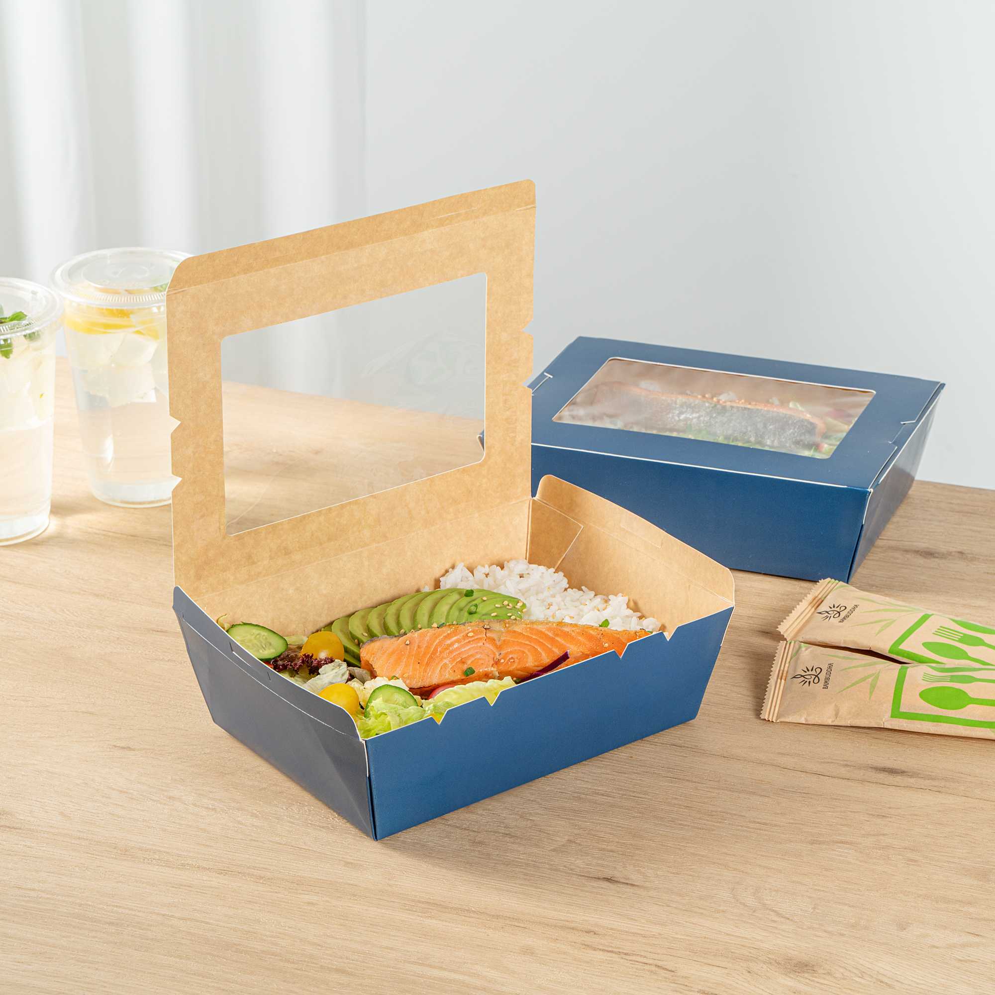 Cafe Vision 71 oz Midnight Blue Paper Large Take Out Container - Hinge Lock - 8 3/4" x 6 1/2" x 2 1/2" - 200 count box