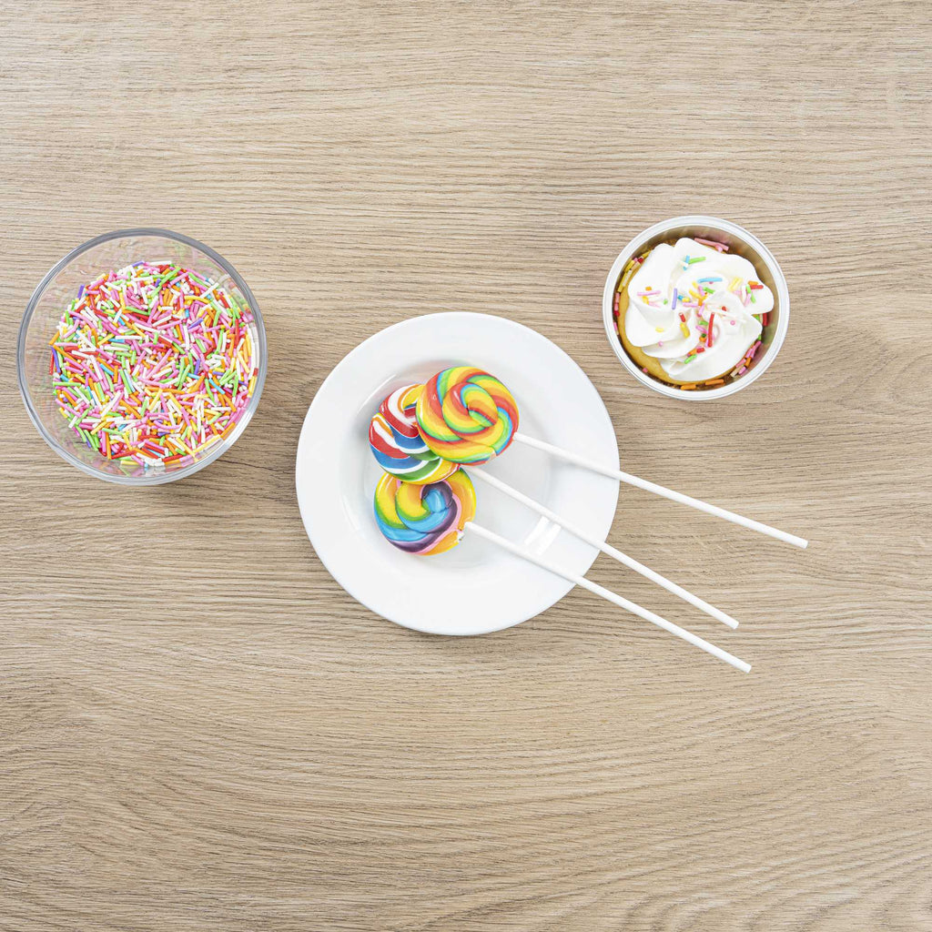 Pastry Tek White Paper Coffee Stirrer and Lollipop Stick - Biodegradable - 6" x 5/32" - 25 count box