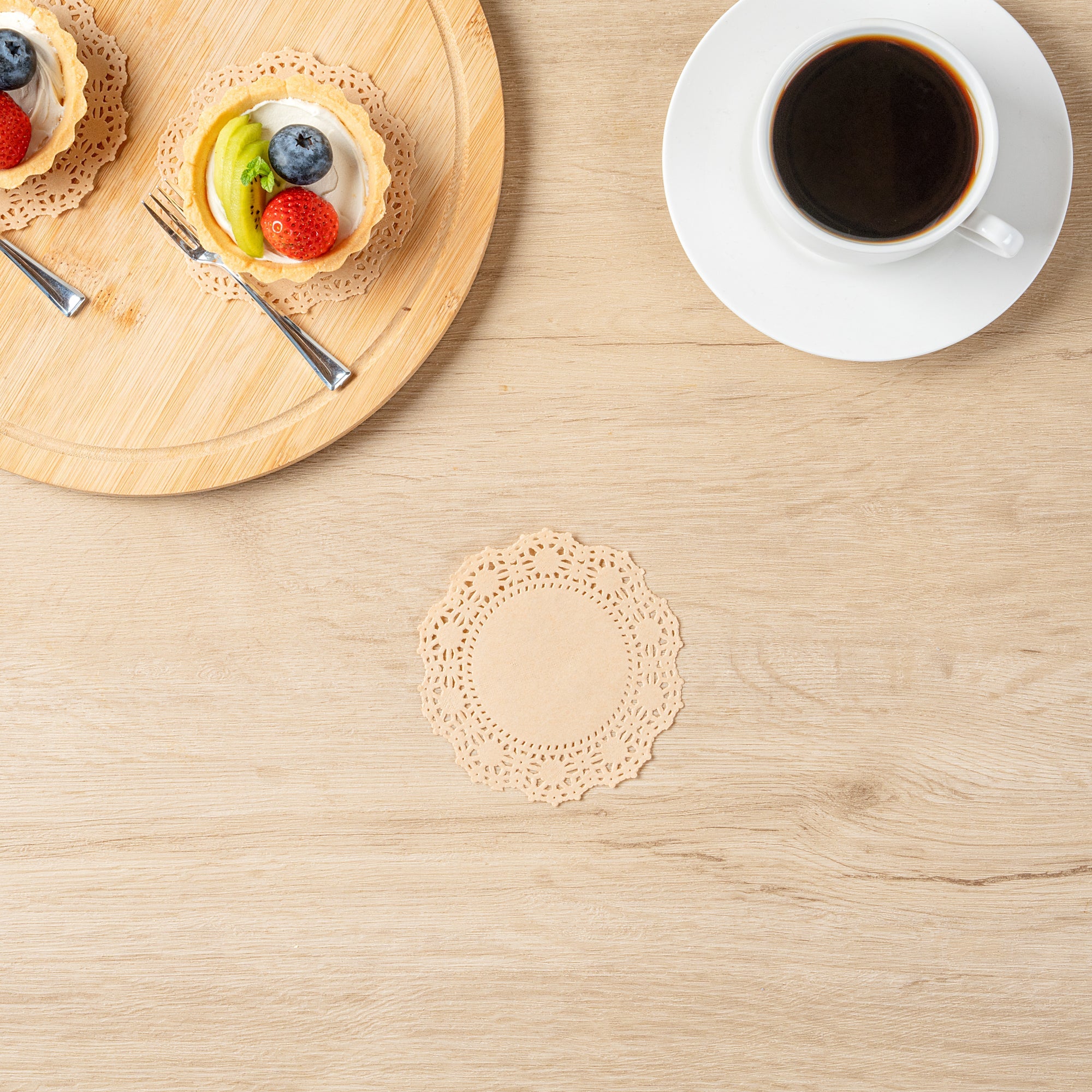 Pastry Tek Round Kraft Paper Doilies - Lace - 4" x 4" - 100 count box