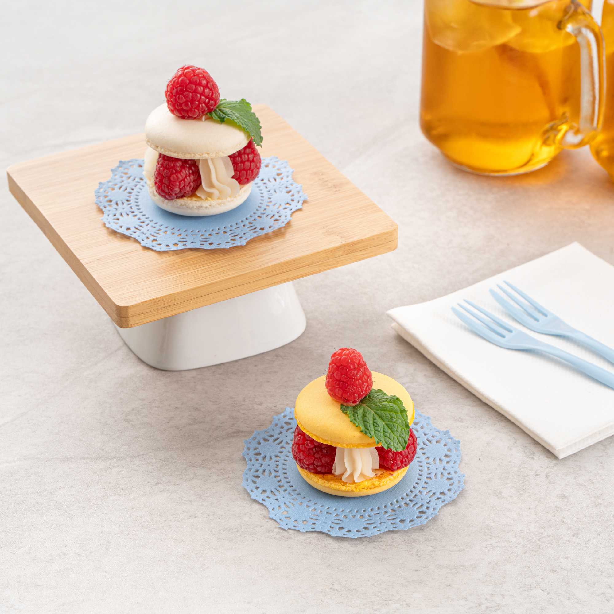 Pastry Tek Round Sky Blue Paper Doilies - Lace - 4" x 4" - 4000 count box