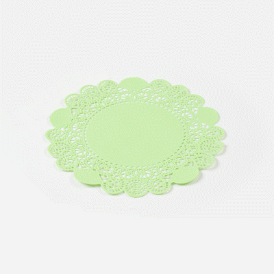 Pastry Tek Round Green Paper Doilies - Lace - 6" x 6" - 100 count box